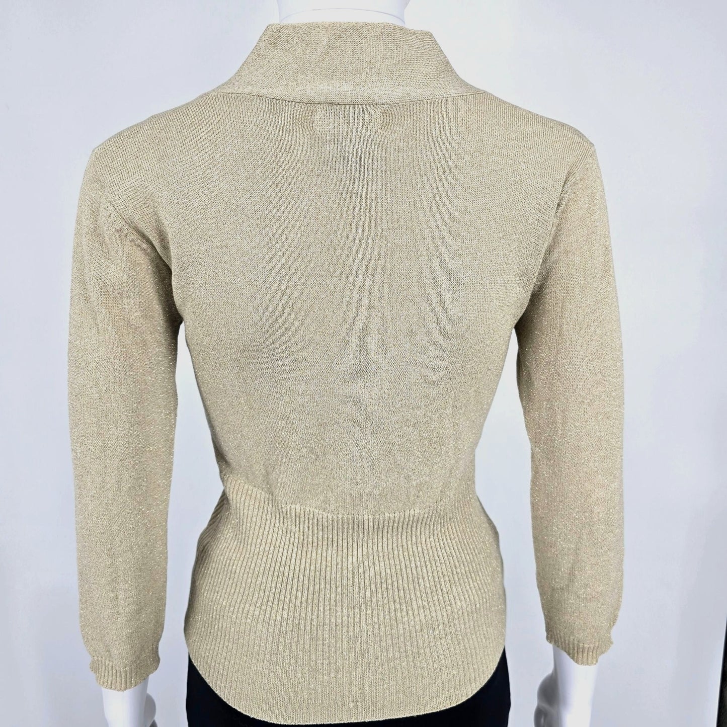 2000s George Women's Gold Metallic Silk Blend V-Neck Sweater (Extra Small 0/2)