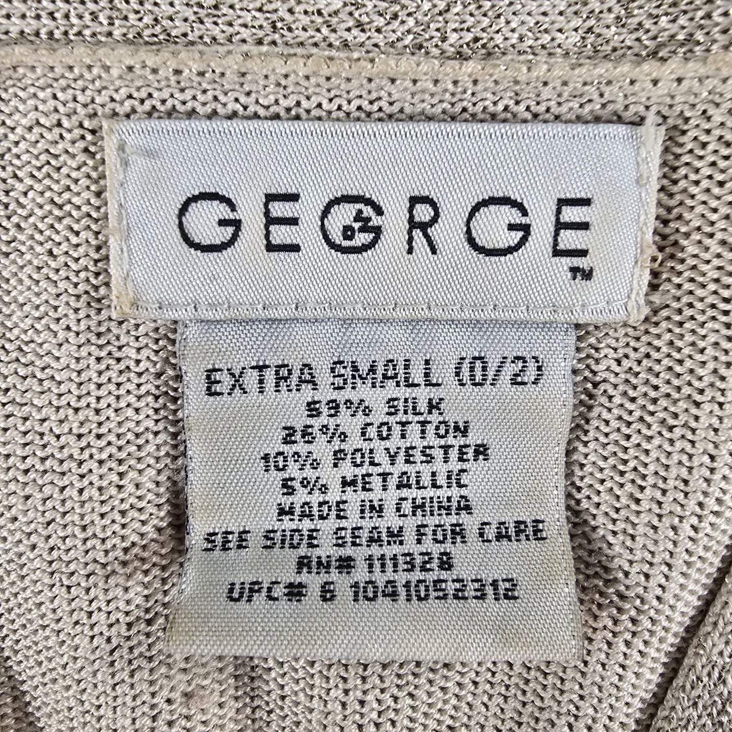 2000s George Women's Gold Metallic Silk Blend V-Neck Sweater (Extra Small 0/2)