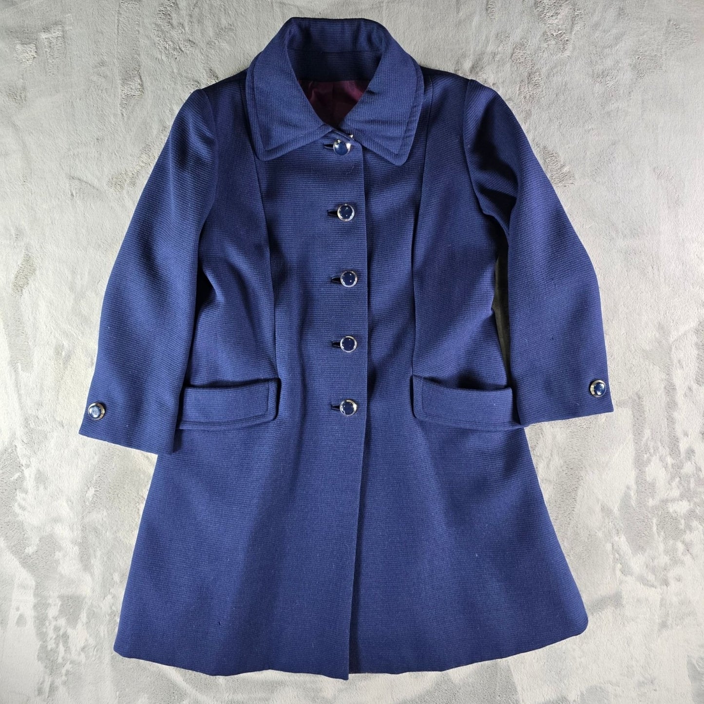 Vintage 1970s Women's Navy Blue Made in Canada Virgin Wool Mod Coat (M)