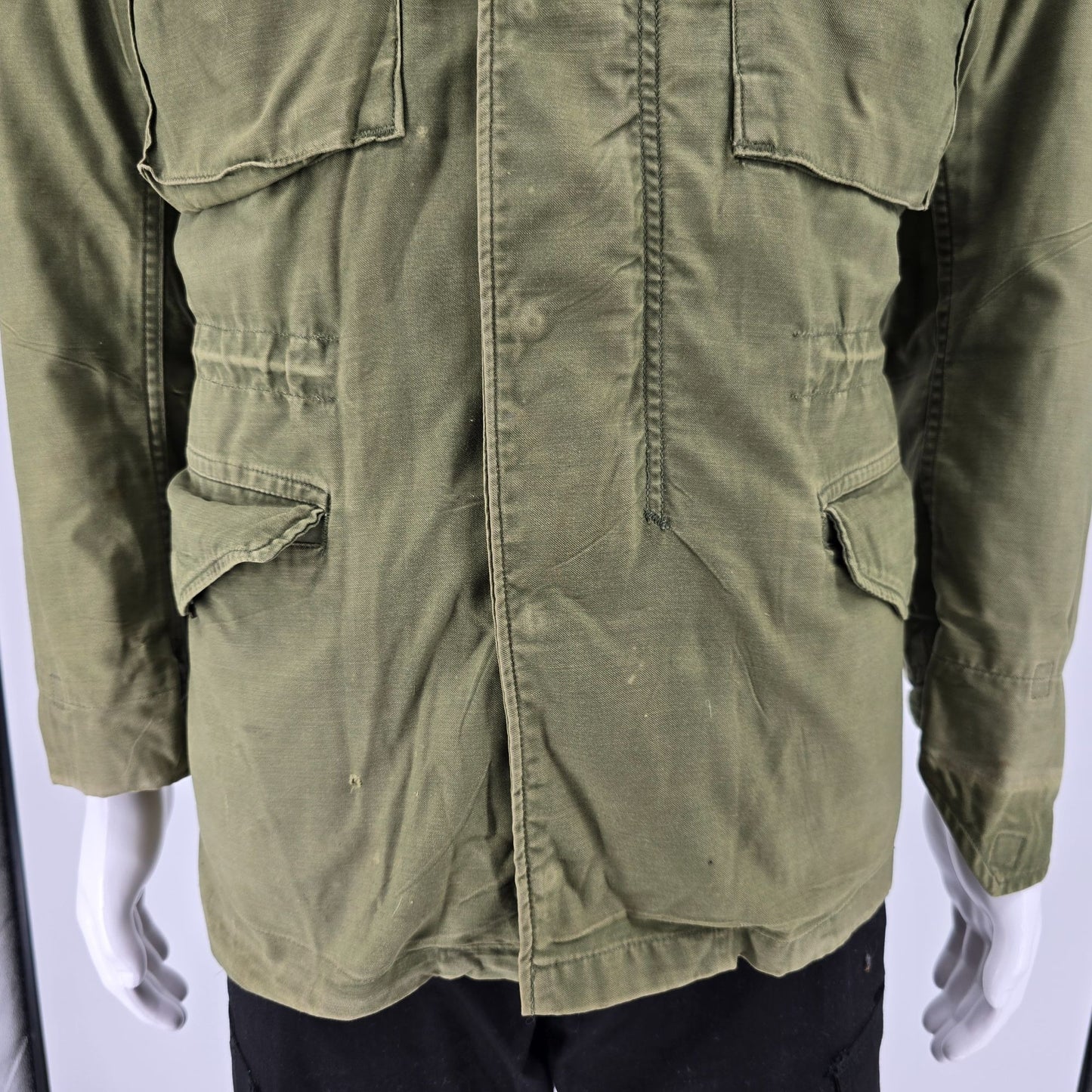 Vintage 1970s U.S. Army M-65 Cold Weather Olive Green Field Jacket w/ Liner (S)