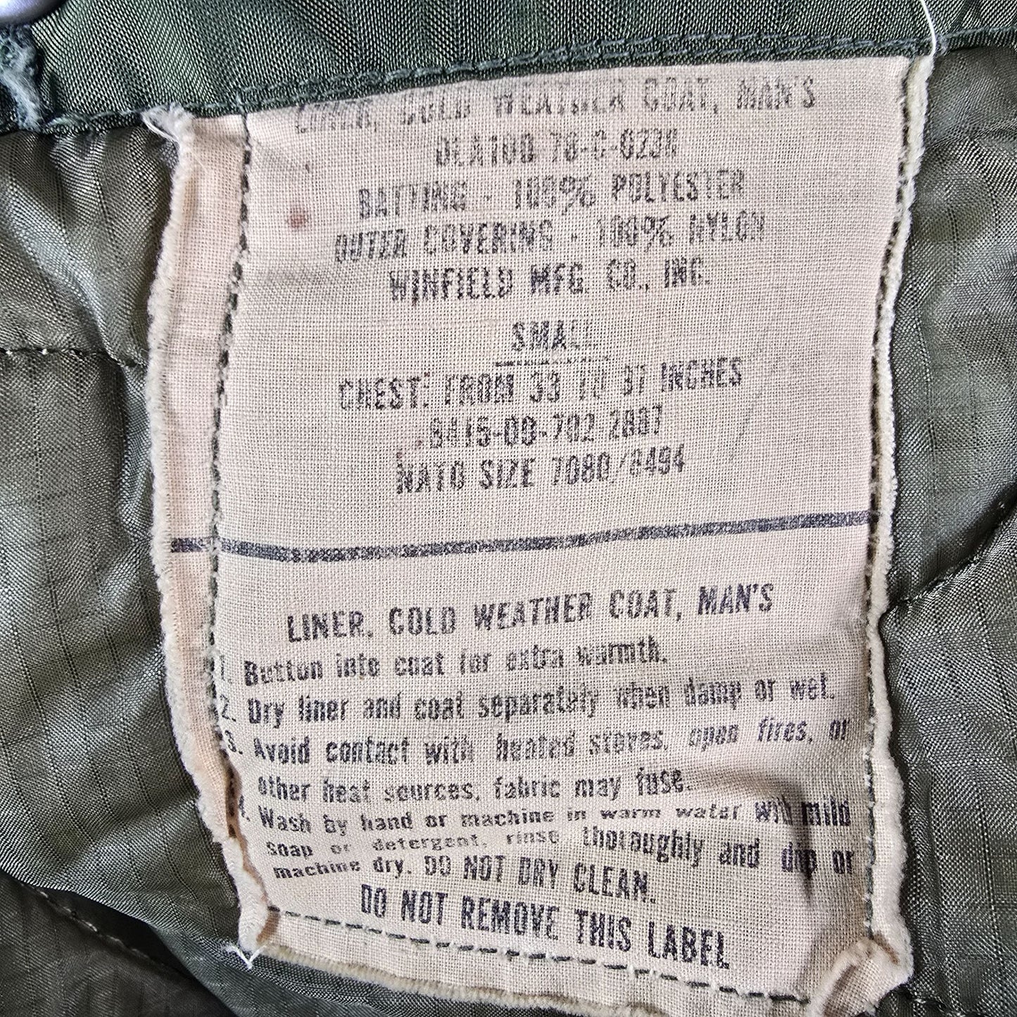 Vintage 1970s U.S. Army M-65 Cold Weather Olive Green Field Jacket w/ Liner (S)