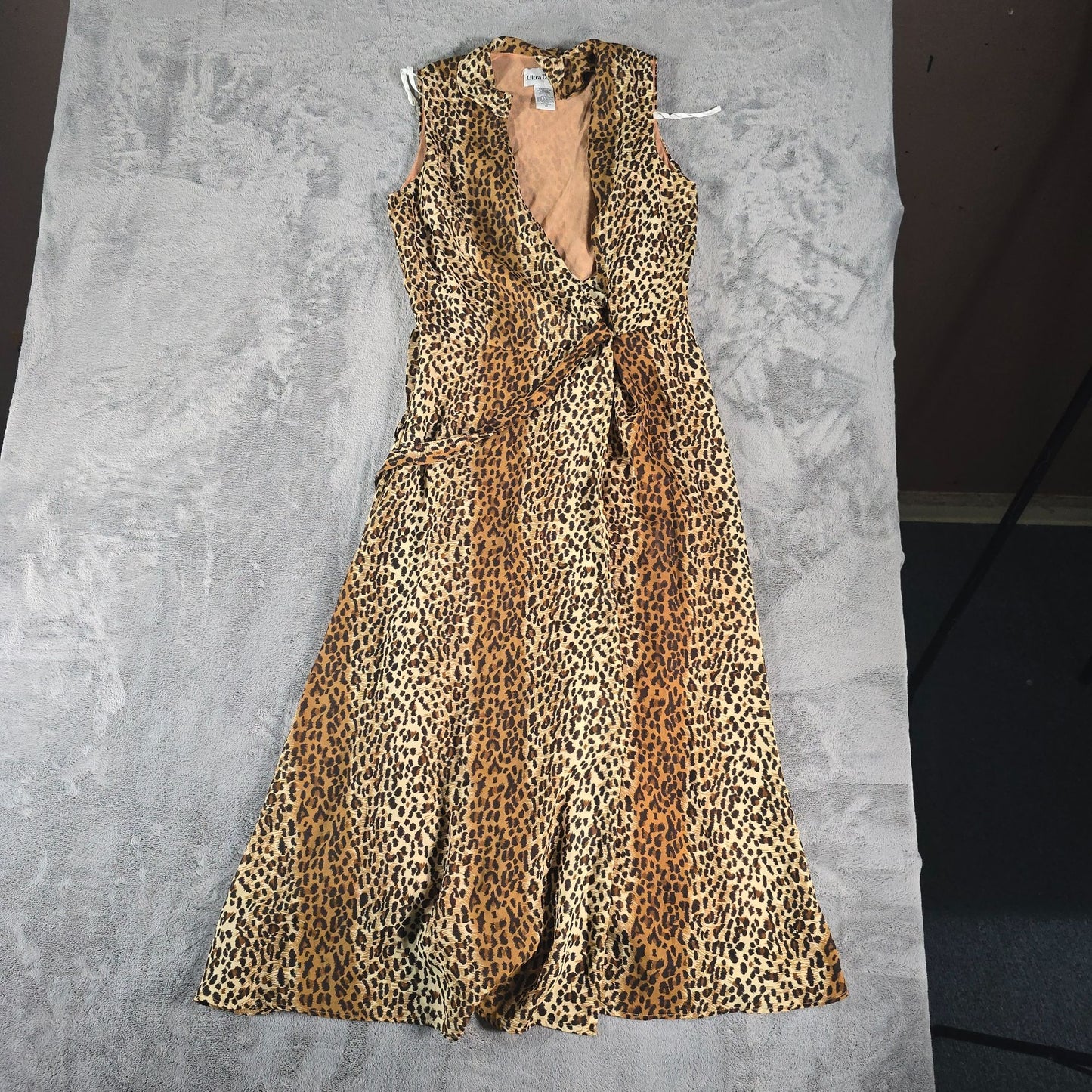 Vintage 1990s Ultra Dress New York Leopard Print Sleeveless Maxi Dress (12/L)