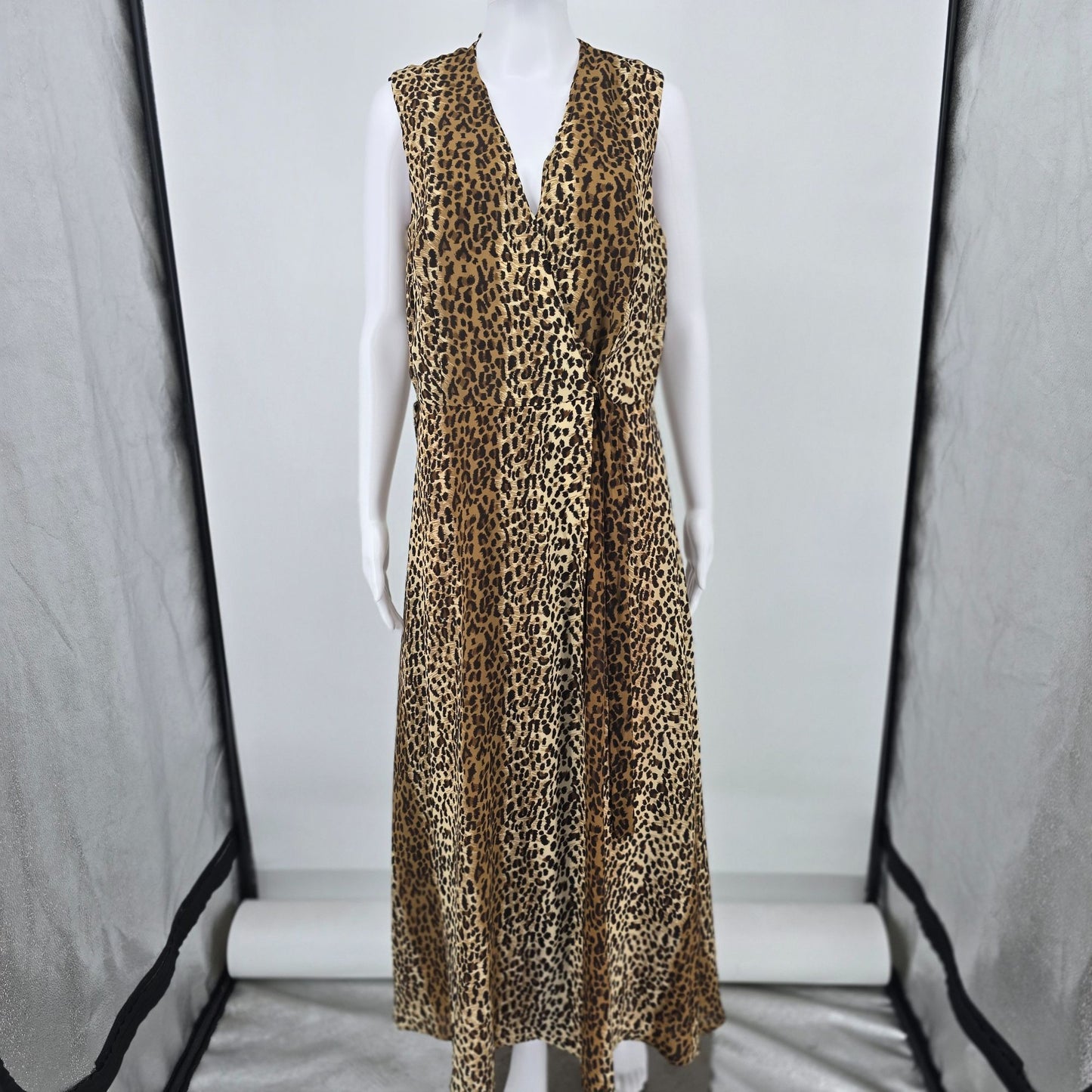 Vintage 1990s Ultra Dress New York Leopard Print Sleeveless Maxi Dress (12/L)
