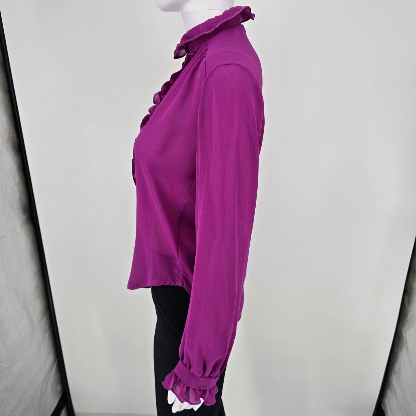 Vintage 1970s Women's Unbranded Fuschia Ruffle Jabot Semi-Sheer Blouse (M)