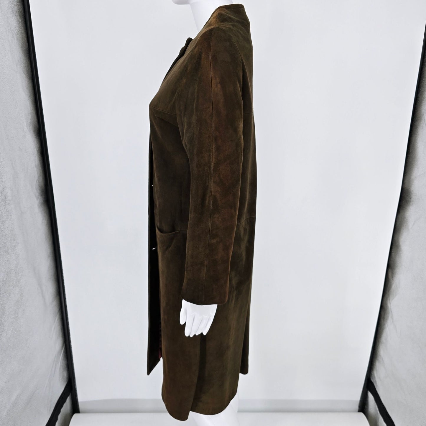 Vintage 1960s Unbranded Women's Brown Suede Leather Collarless Long Coat (S)
