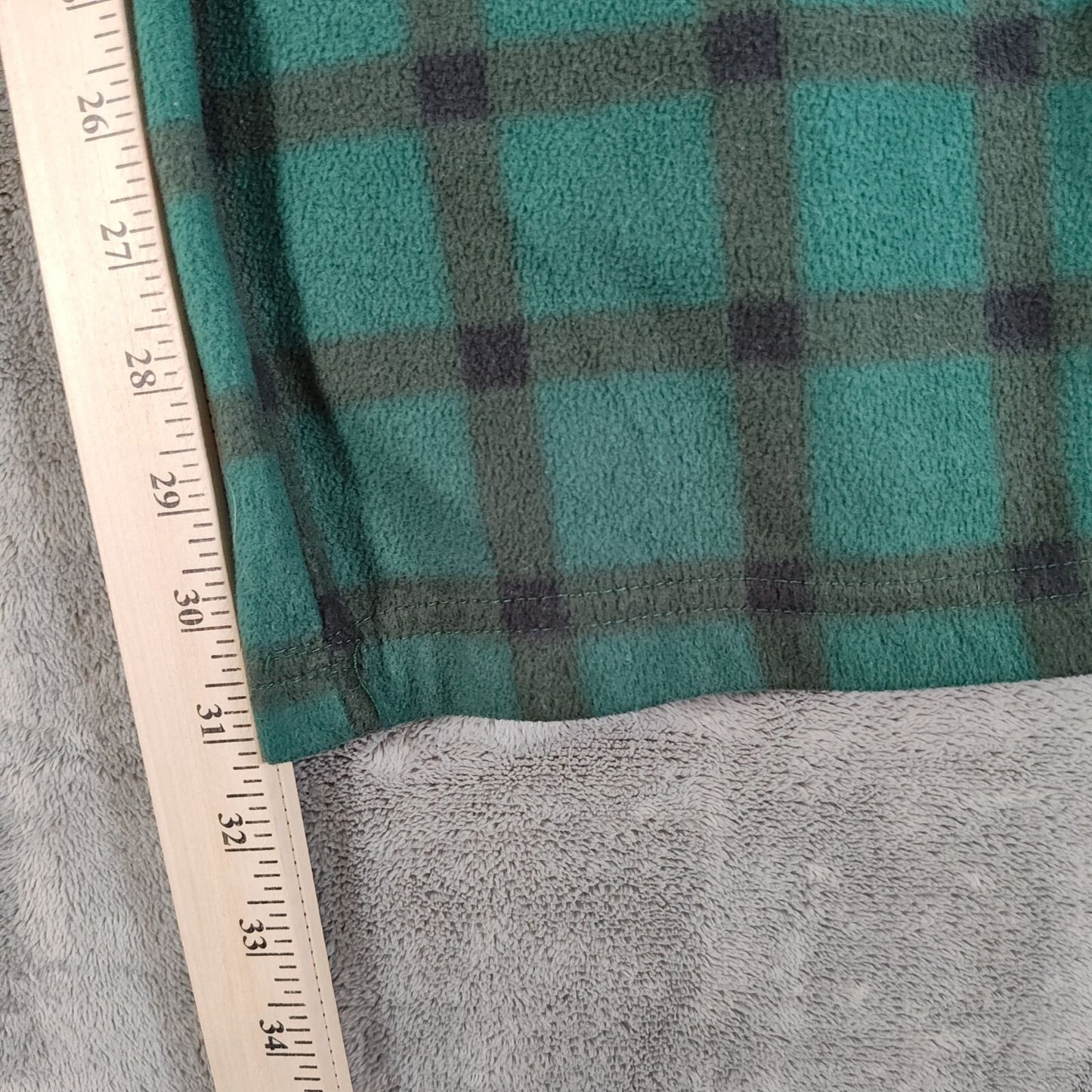 Royal Class Mens Green and Black Plaid Fleece Pajama Sleep Pants (Small) *Flaw*