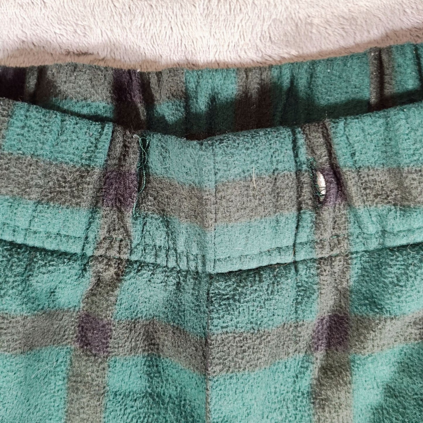 Royal Class Mens Green and Black Plaid Fleece Pajama Sleep Pants (Small) *Flaw*