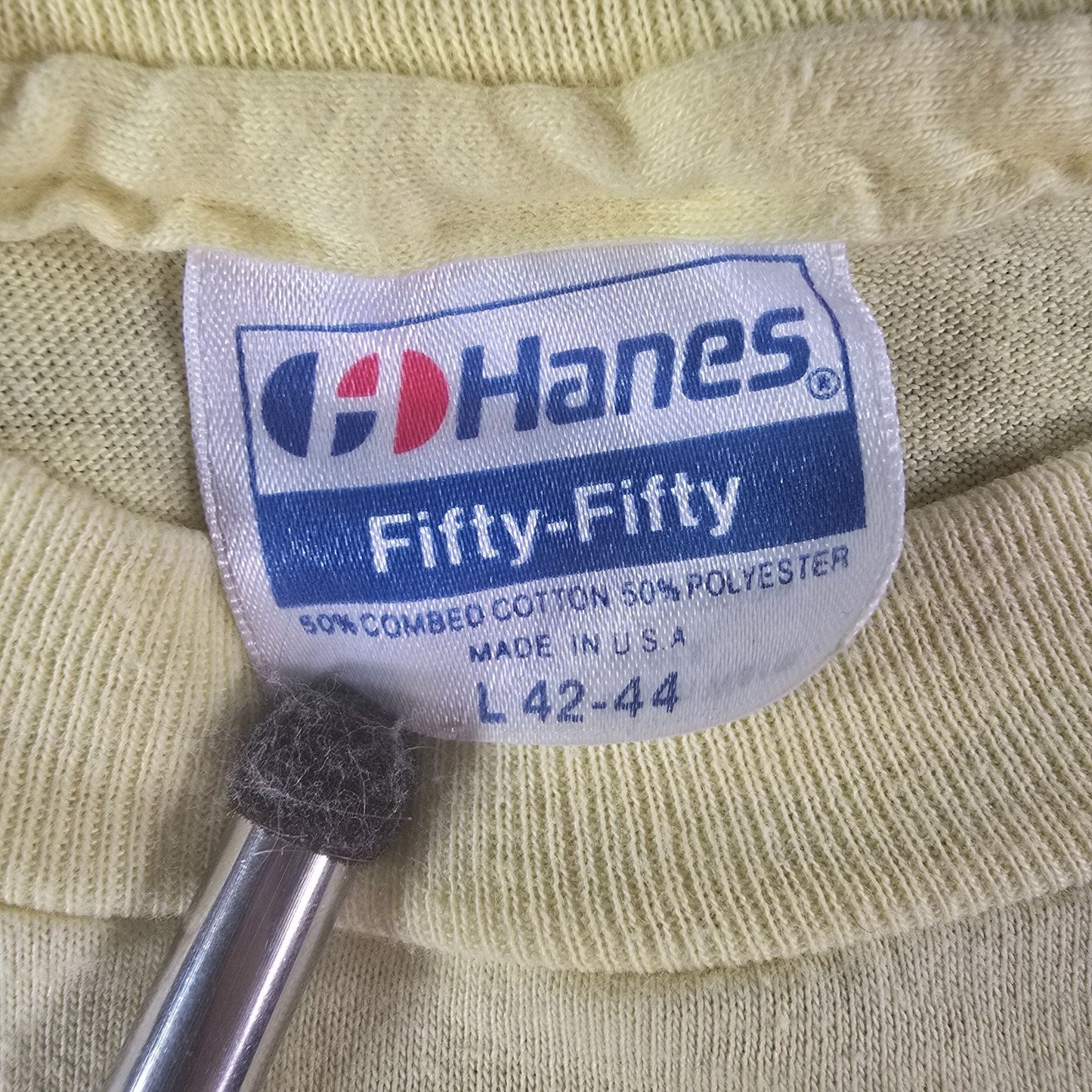 Vintage 1980s Hanes Fifty-Fifty Hershey Trolley Works Souvenir T-Shirt (S/M)
