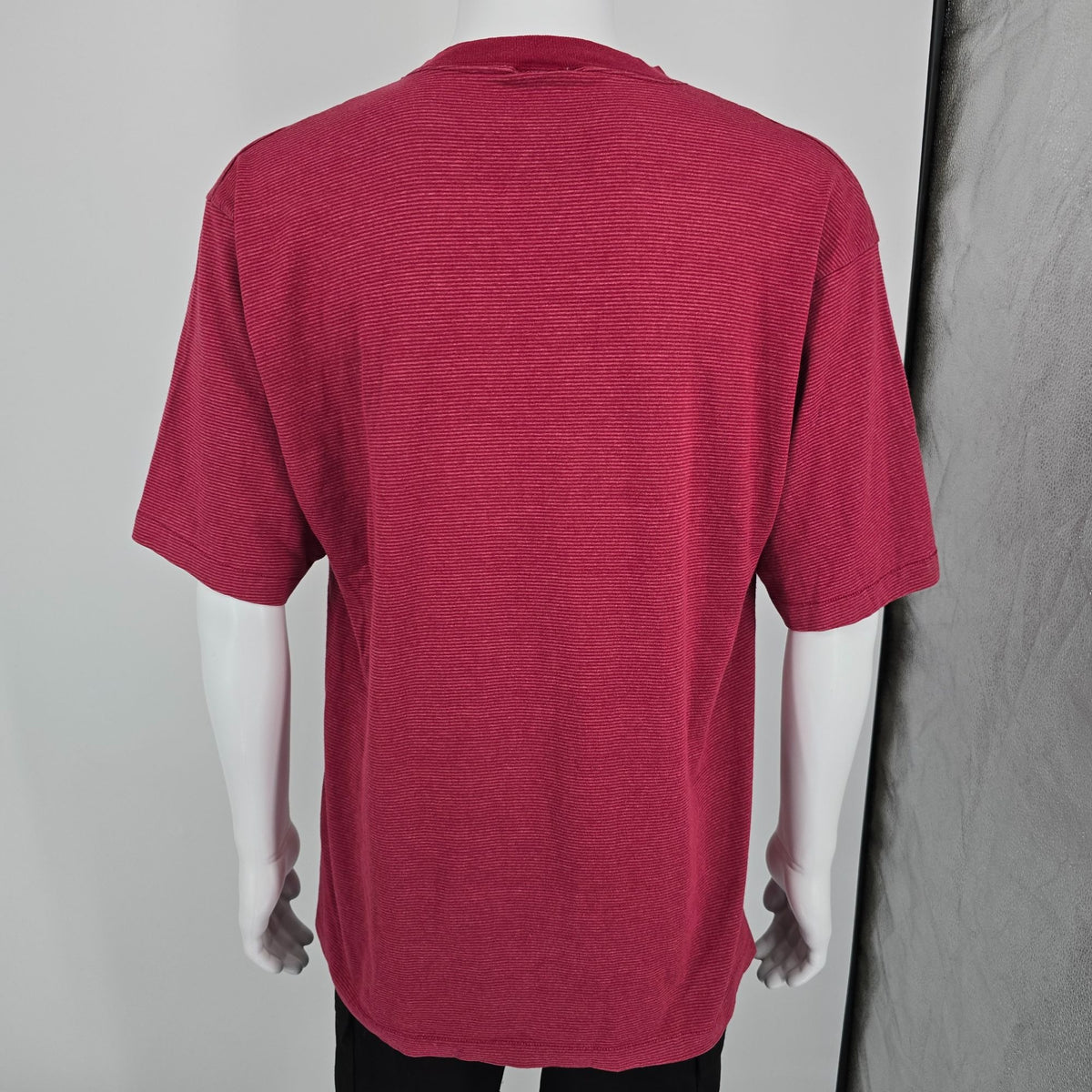 Vintage 1990s Belton Las Vegas Nevada Red/White Striped T-Shirt (L/XL)
