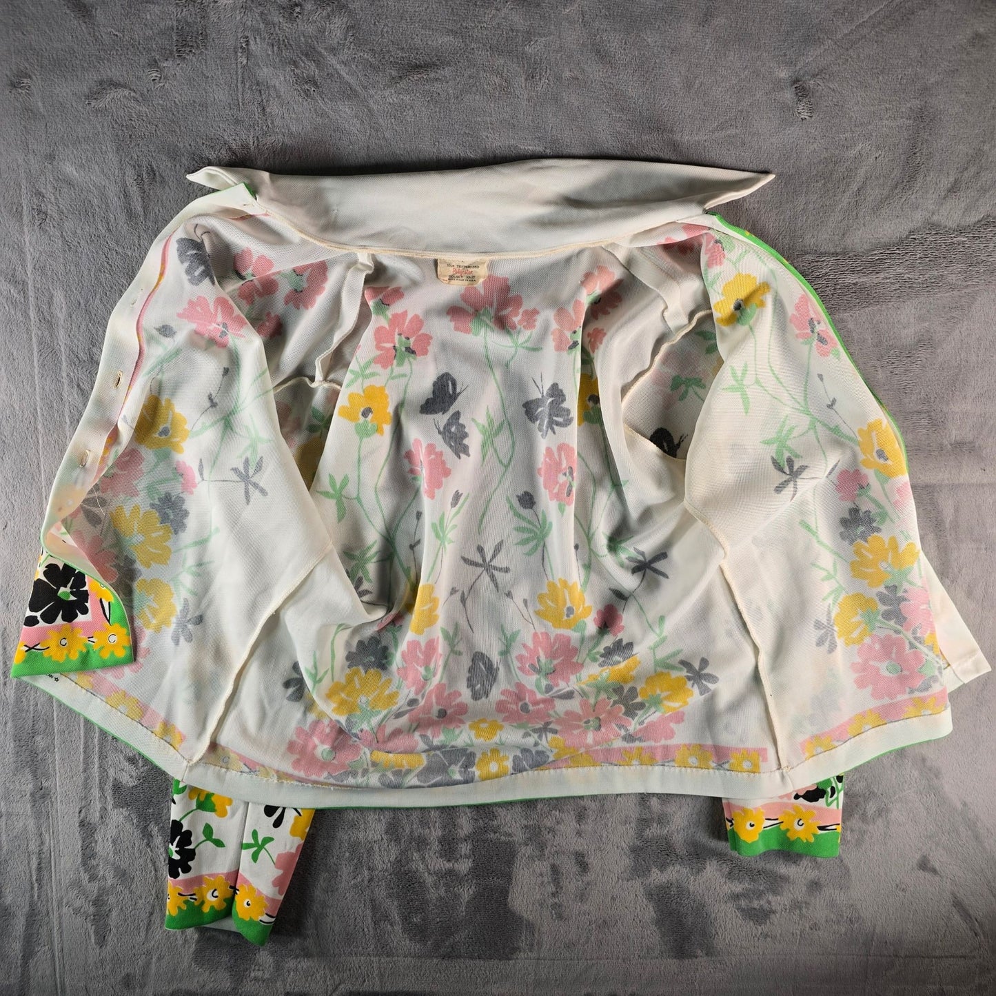 Vintage 1970s Floral Butterfly Polyester Double Knit Button-Up Top (XXL)