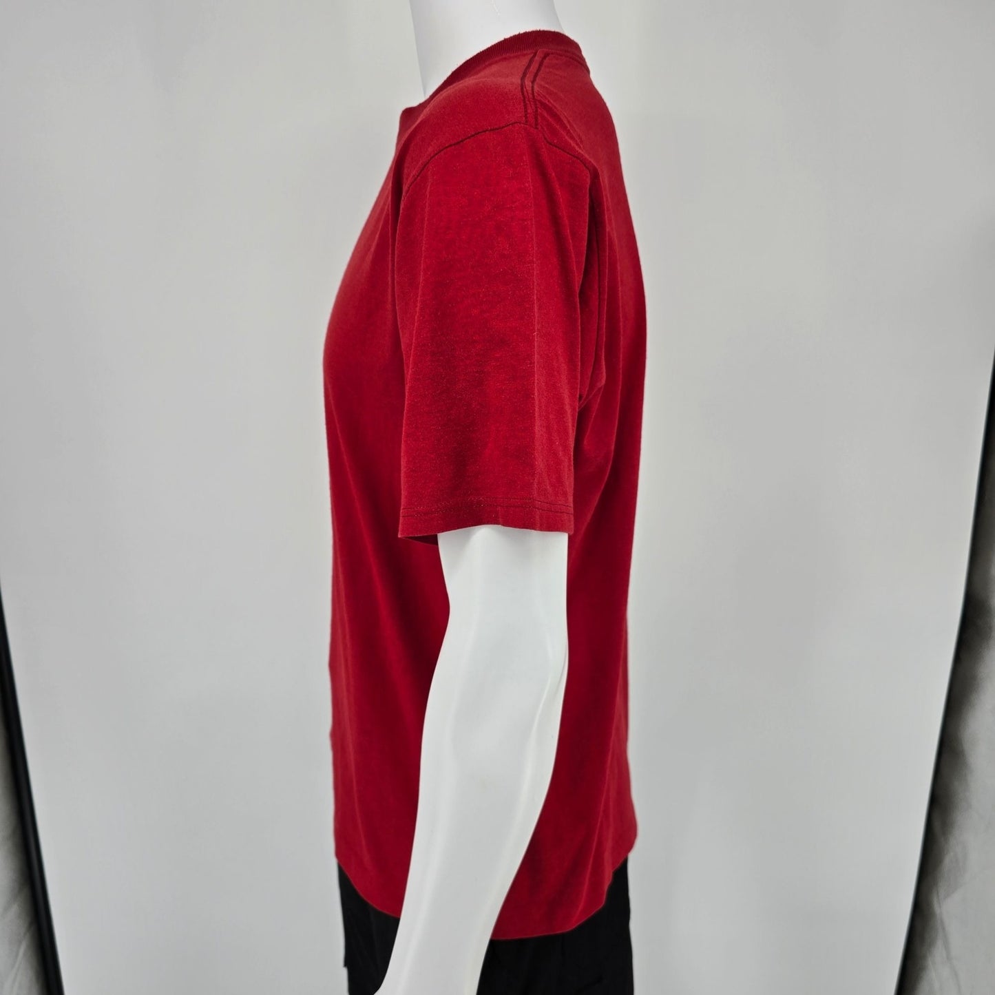 Vintage 1990s Jerzees 50/50 Heavyweight Made in USA Blank Red T-Shirt (M/L)