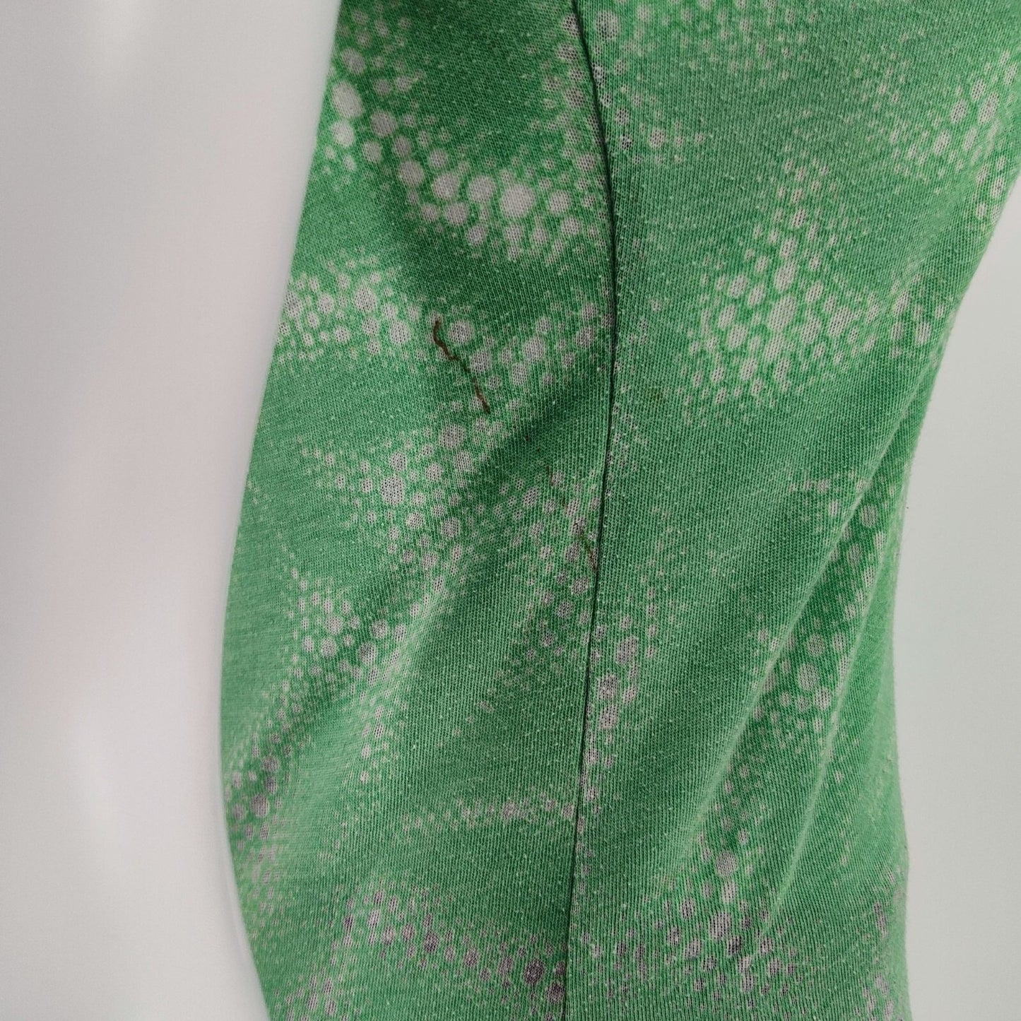 Tahari Green Translucent Scoop Neck Short Sleeve Patterned Top (XS) -Fair Cond.