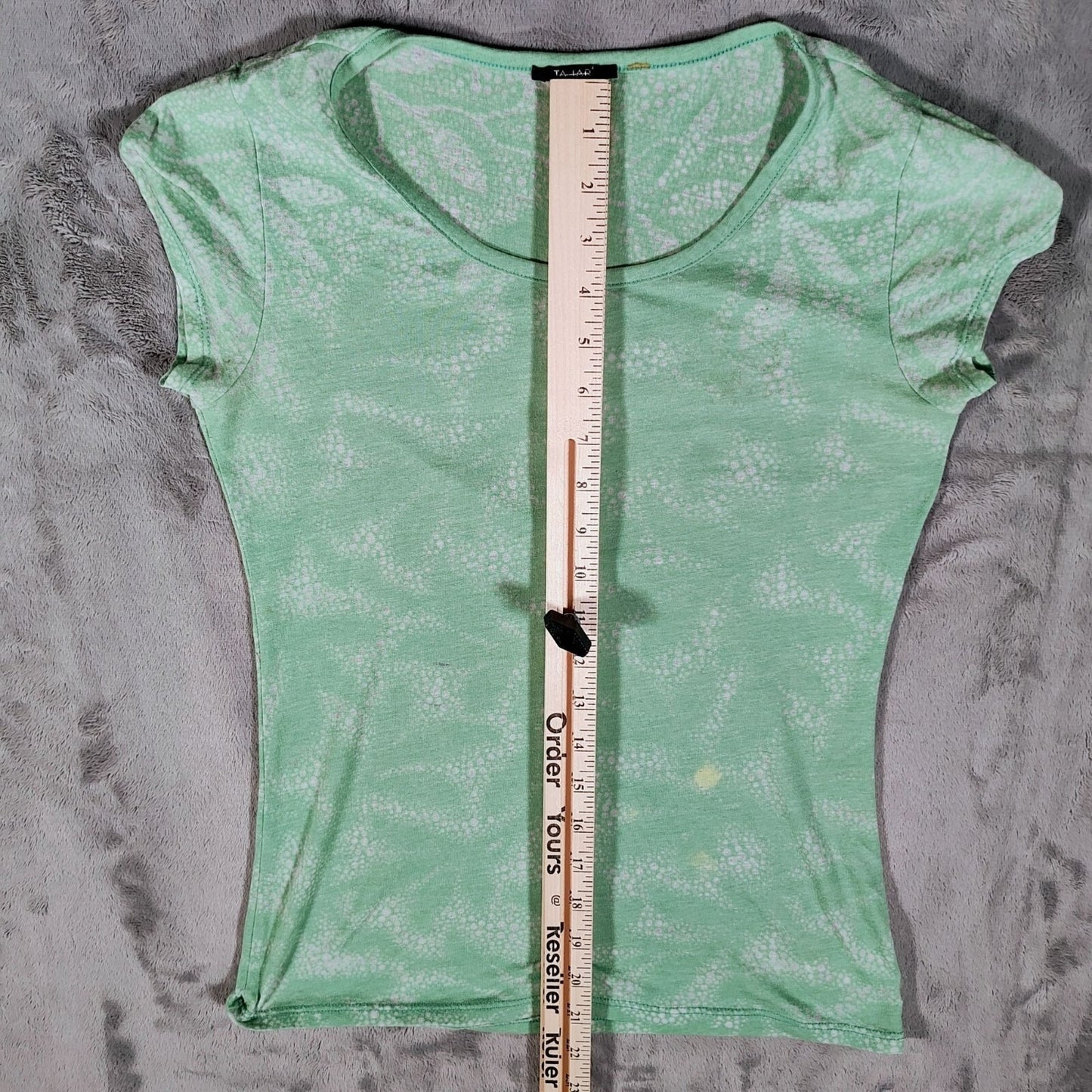 Tahari Green Translucent Scoop Neck Short Sleeve Patterned Top (XS) -Fair Cond.