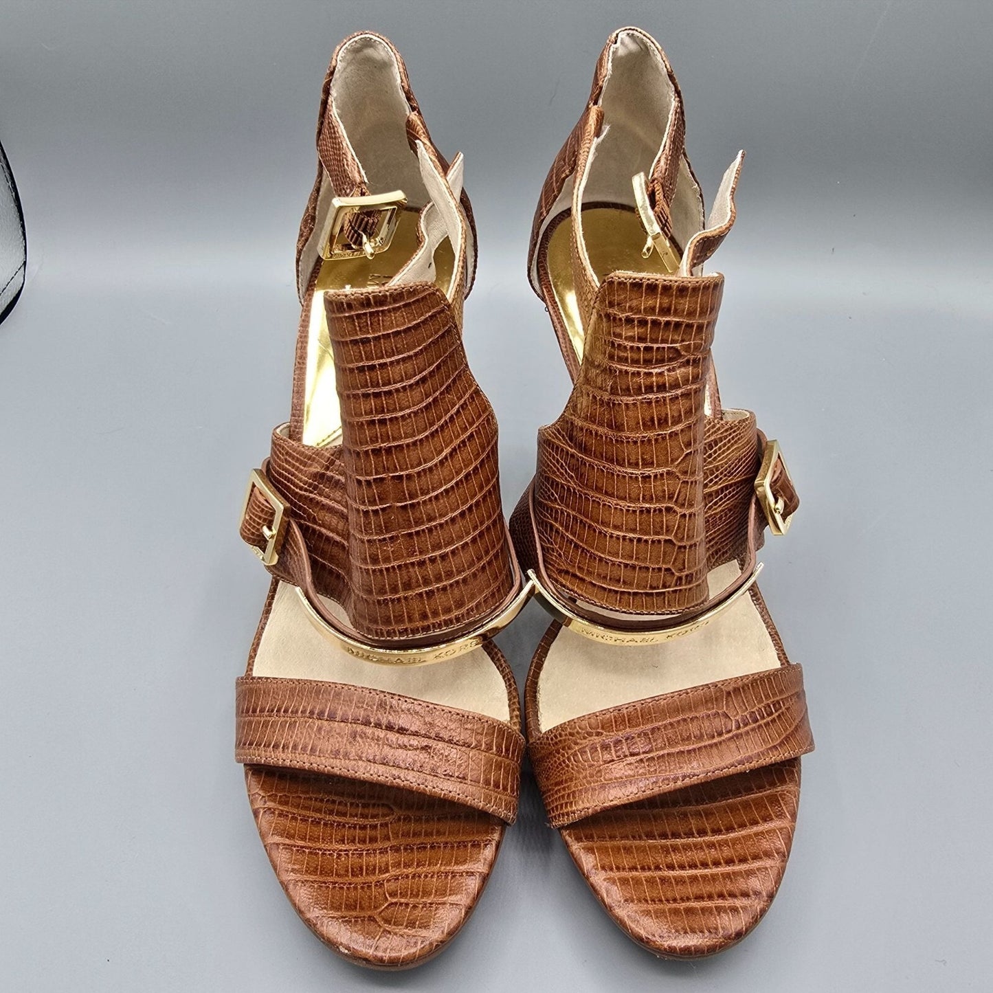 MICHAEL Michael Kors "Jess" Brown Croc-Embossed Leather Heels (Size 7.5M)