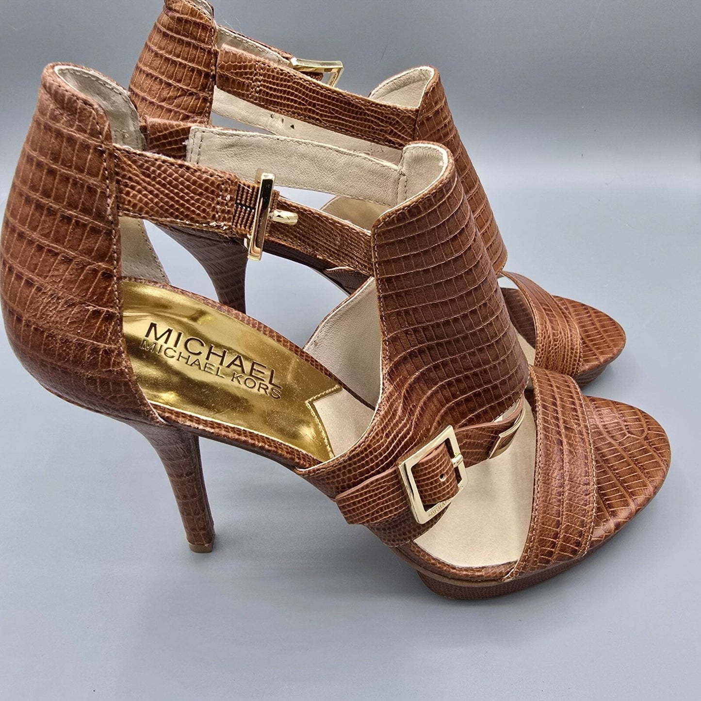 MICHAEL Michael Kors "Jess" Brown Croc-Embossed Leather Heels (Size 7.5M)