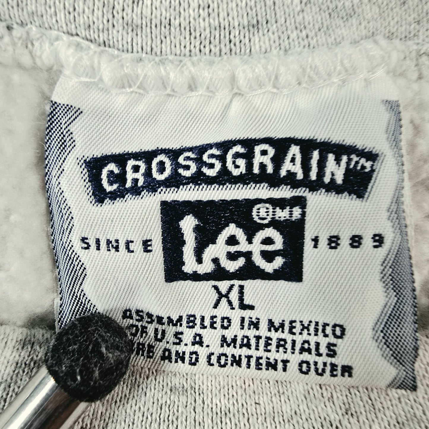 Vintage Y2K Lee Crossgrain Design by Perrine Landscaping Sweatshirt (XL)
