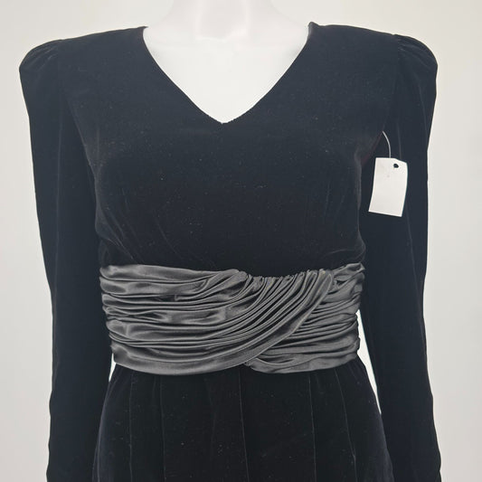 Vintage 1980s Maggy Boutique Black Velvet Cocktail Dress (Size 6/S) *Flaws