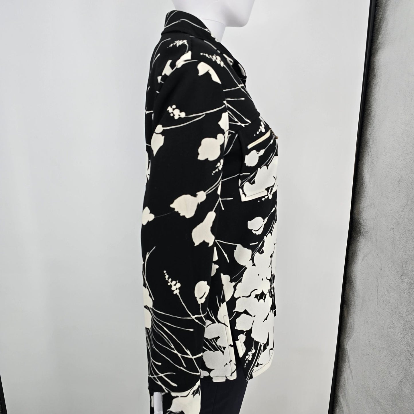 Vintage 1990s Floral Black & White Shirt Jacket & Shell Top Two-Piece Set (M/L)