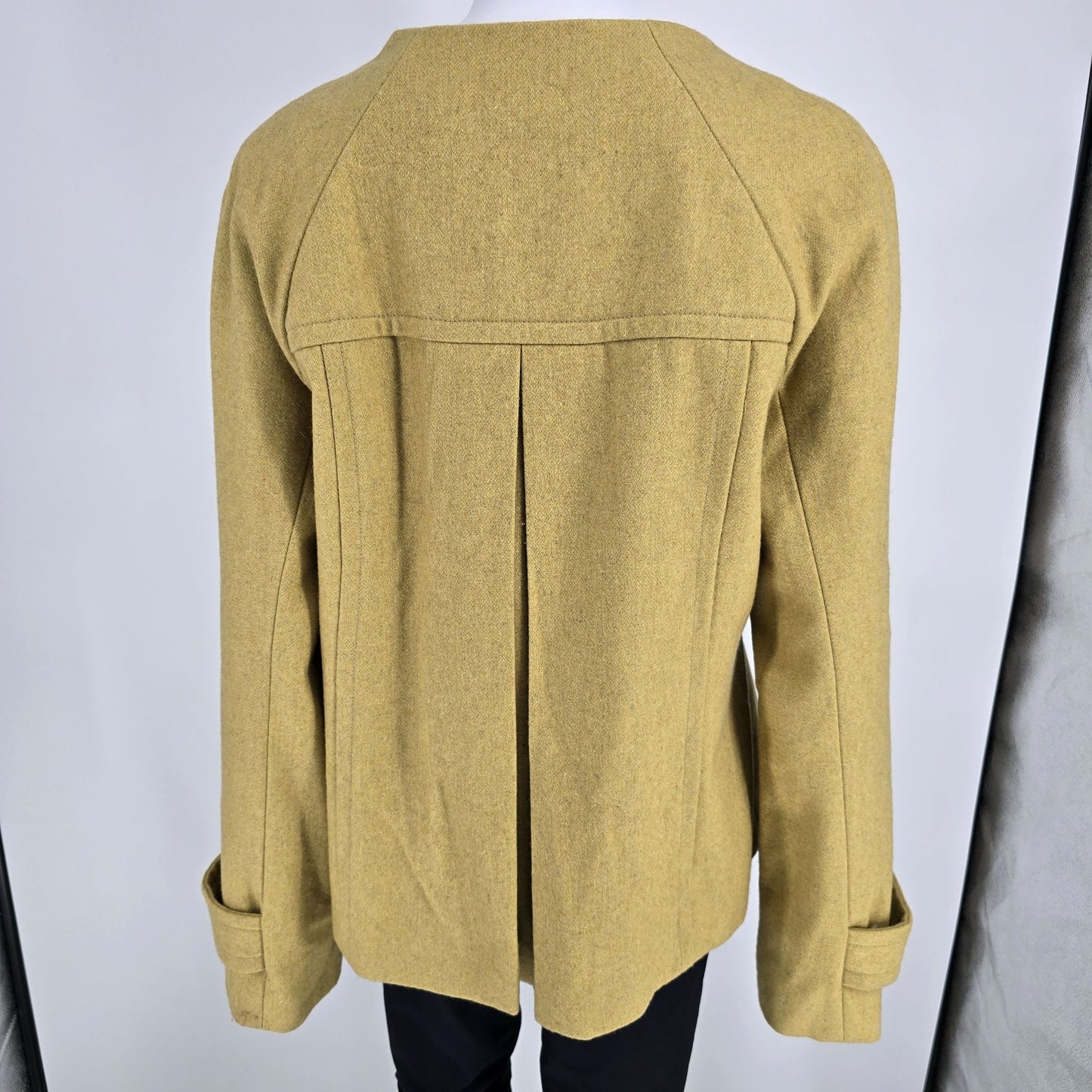 2010s Mossimo Women's Wool-Blend Mustard Green Double-Breasted Short Coat (M)