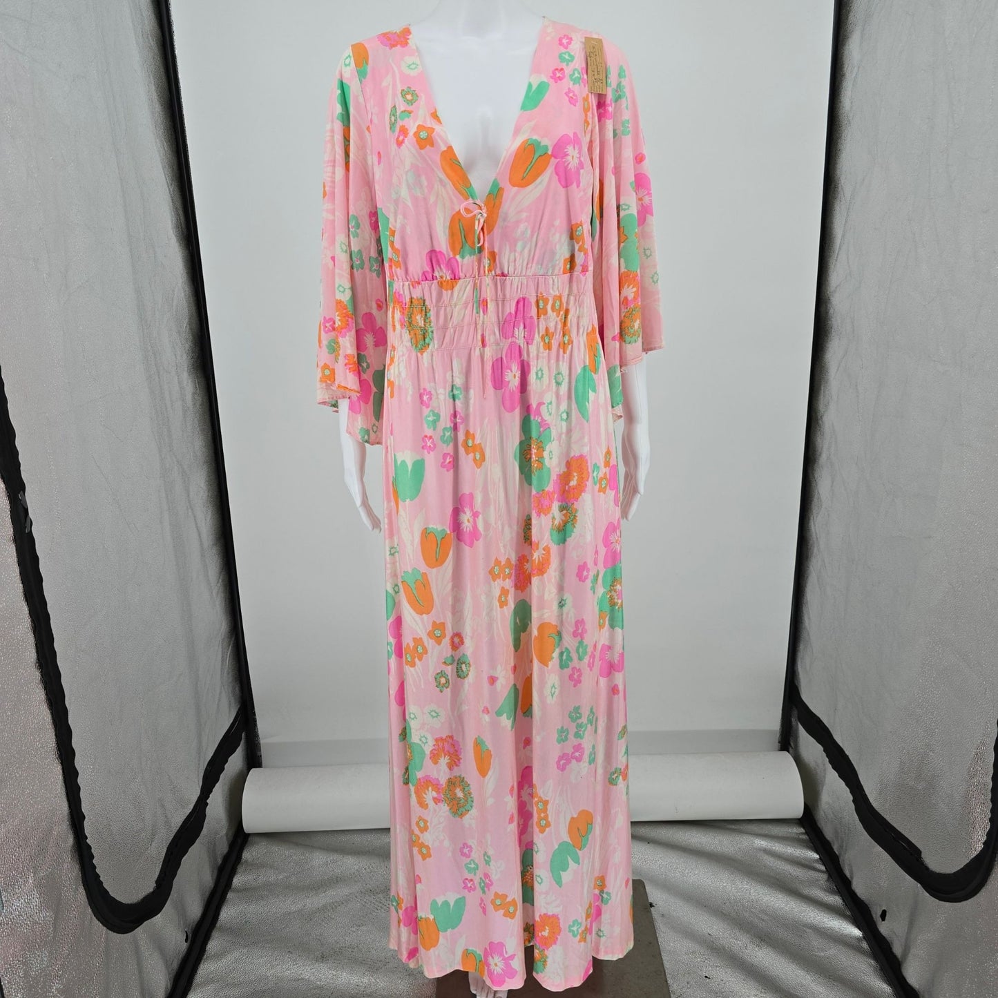 Vintage 1970s Pink Floral Angel Sleeve Empire Waist Maxi Dress Hostess Gown (L)
