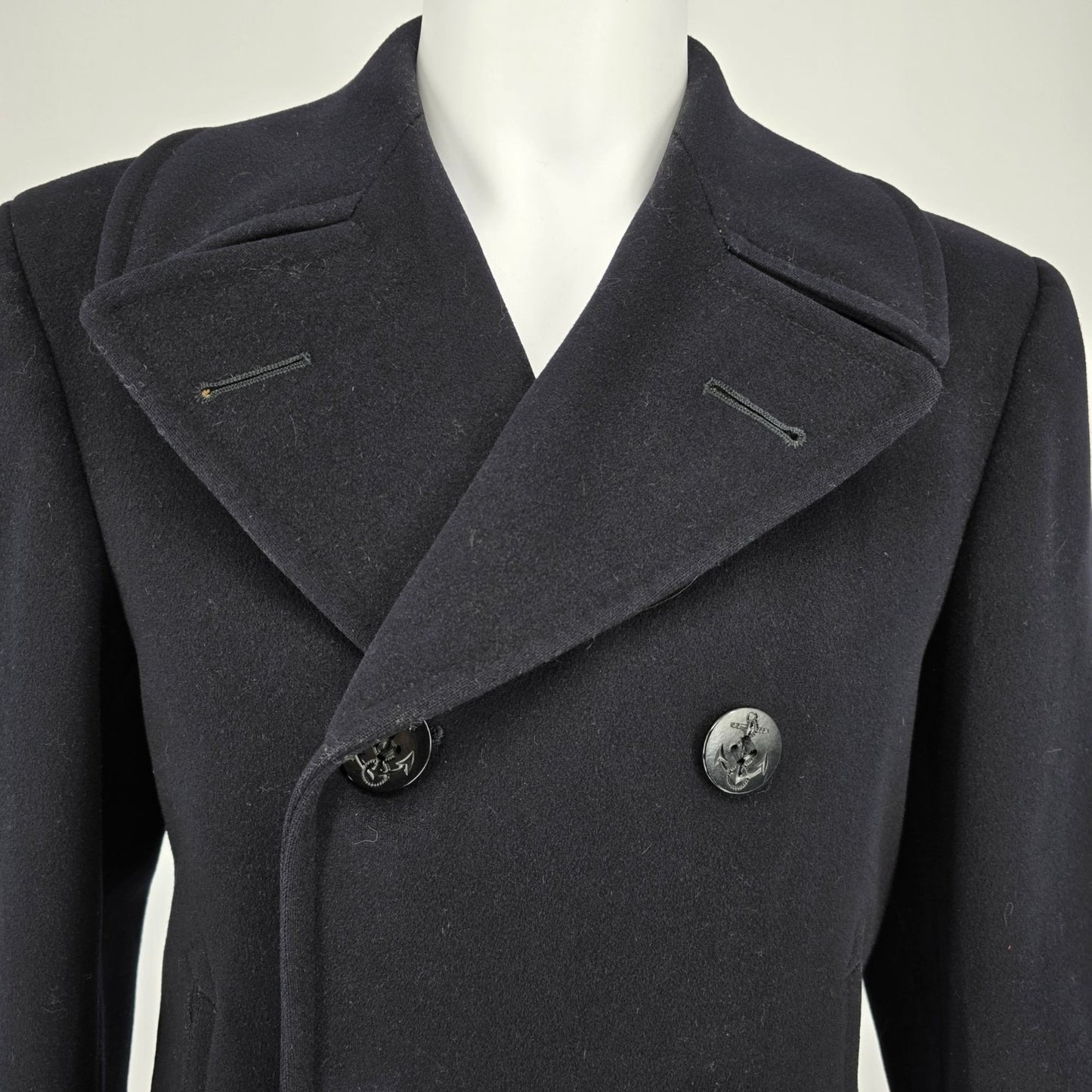 Vintage 1962 U.S. Navy Midnight Blue Double-Breasted Melton Wool Peacoat (S)