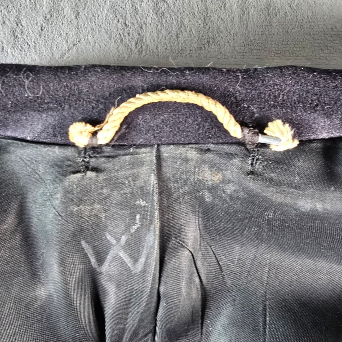 Vintage 1962 U.S. Navy Midnight Blue Double-Breasted Melton Wool Peacoat (S)