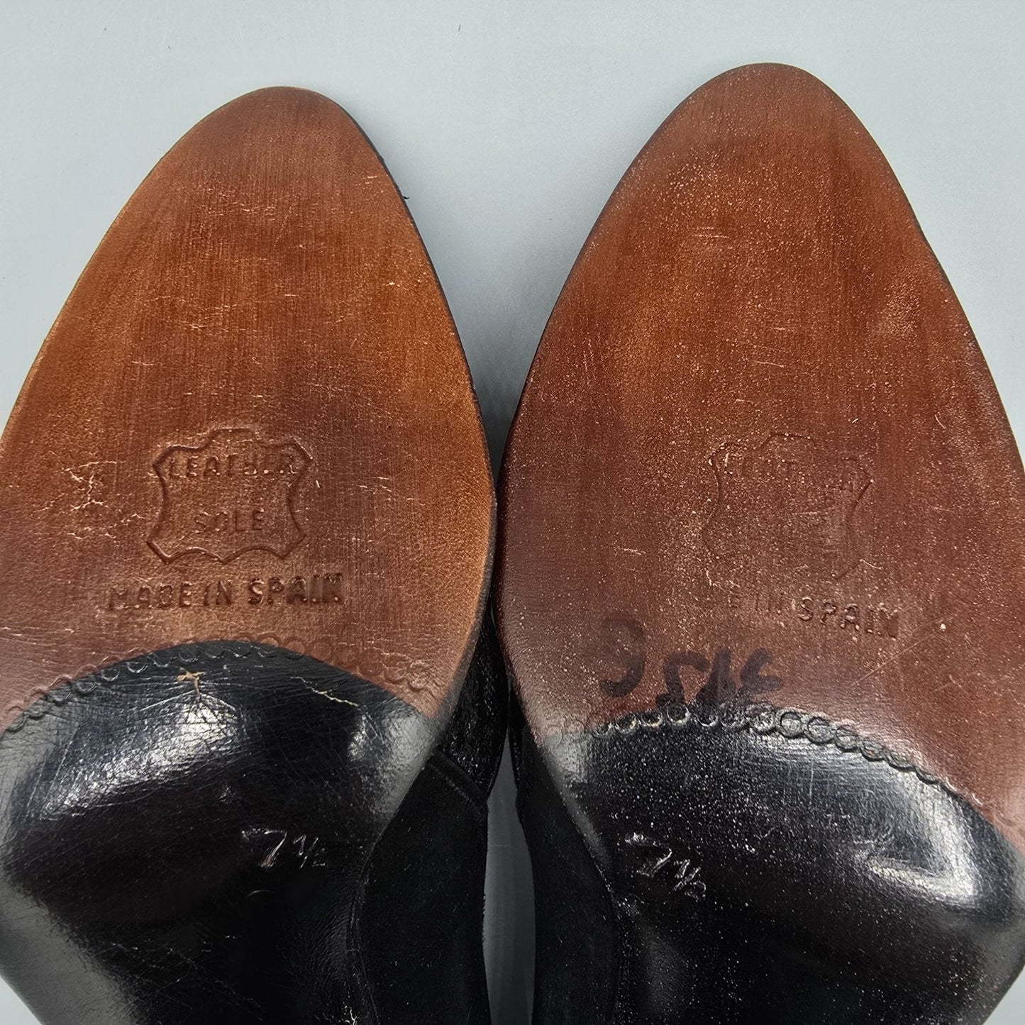 Vintage 1980s Stuart Weitzman for Mr. Seymour Black Lace & Satin Pumps (7.5AA)