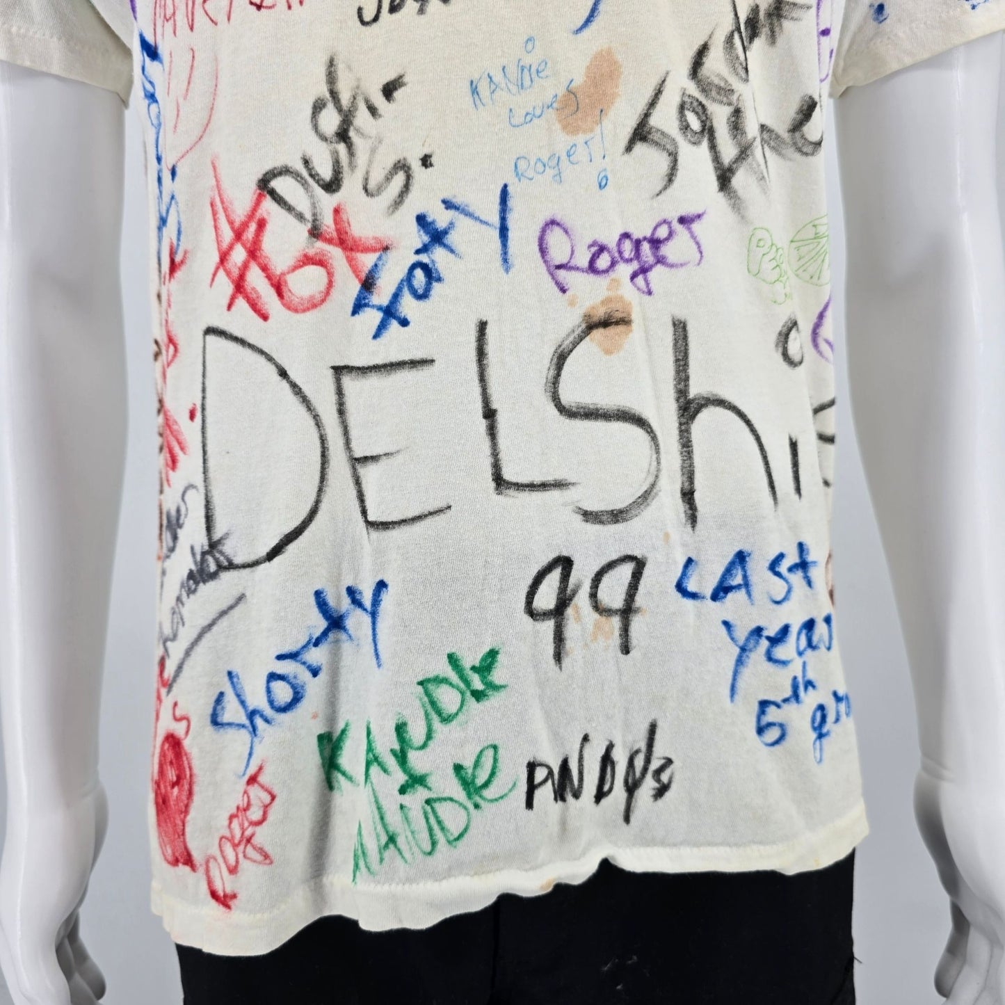 Vintage 1999 Delshire Elementary Cincinnati 5th Grade Signatures T-Shirt (S/M)