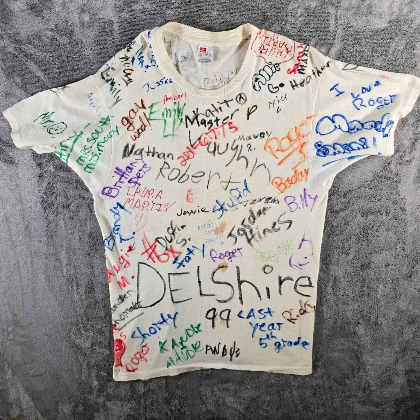 Vintage 1999 Delshire Elementary Cincinnati 5th Grade Signatures T-Shirt (S/M)
