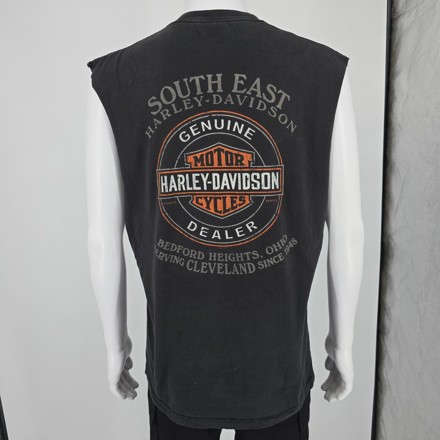 2000s Harley-Davidson Bedford Heights/Cleveland Ohio Cut-Off Muscle T-Shirt -M/L