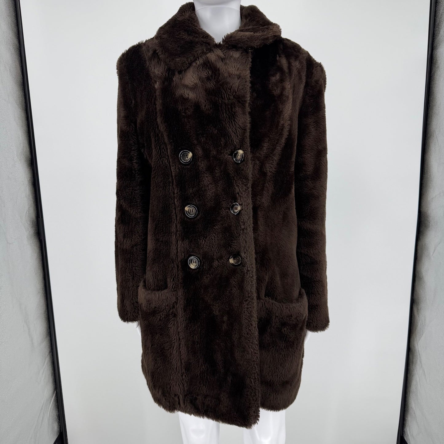 Vintage 1960s Women's Brown Faux Fur Teddy Bear Double-Breasted Coat (M)
