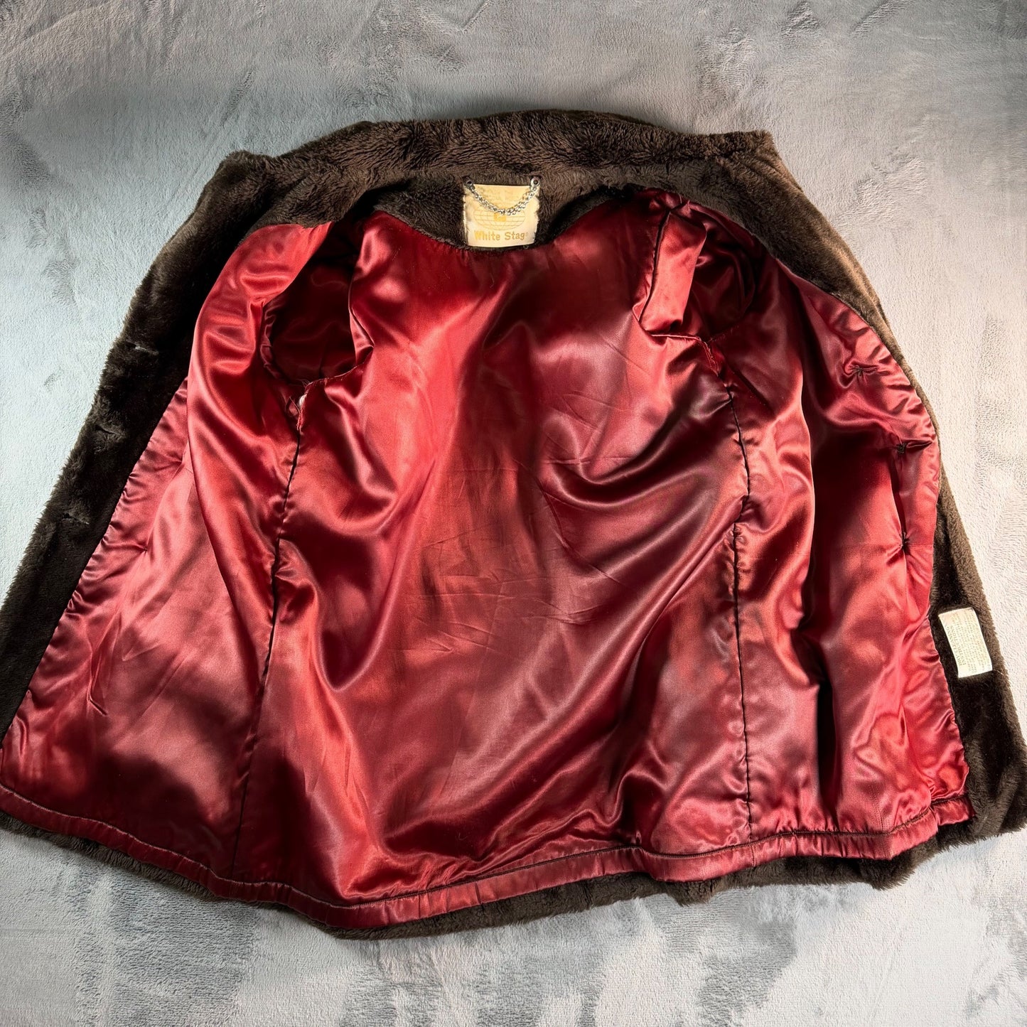 Vintage 1960s Women's Brown Faux Fur Teddy Bear Double-Breasted Coat (M)