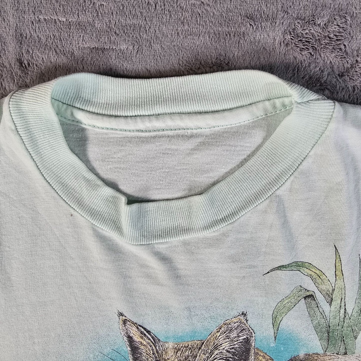 Distressed Vintage 1990s Harlequin Teena Houck National Wildlife T-Shirt (S)
