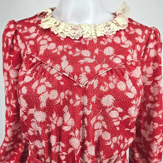 Vintage 1970s Red Floral Lace Collar Prairie/Cottagecore Maxi Dress (Size 8/M)