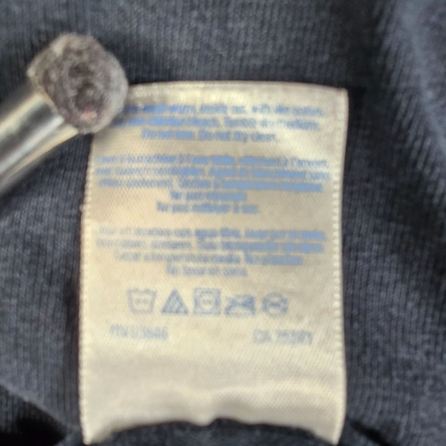 Distressed 2000s Gildan Ultra Cotton Jimmy Thackery Hat Graphic T-Shirt (XXL)