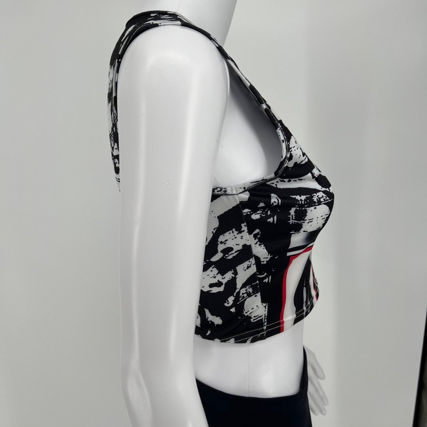 Shein Women's Y2K Aesthetic Patchwork Lips Print Stretch Cropped Tank Top (S)