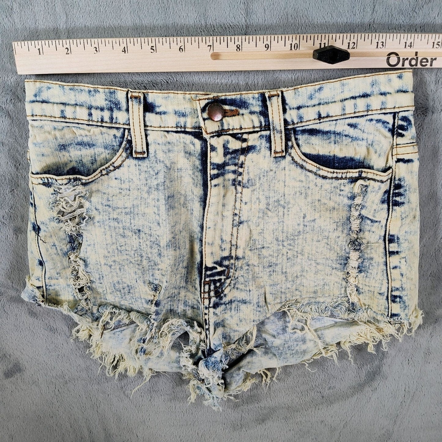 Vibrant M.I.U  Made in USA Distressed Acid Wash DIY Cut Off Denim Shorts -Size 6