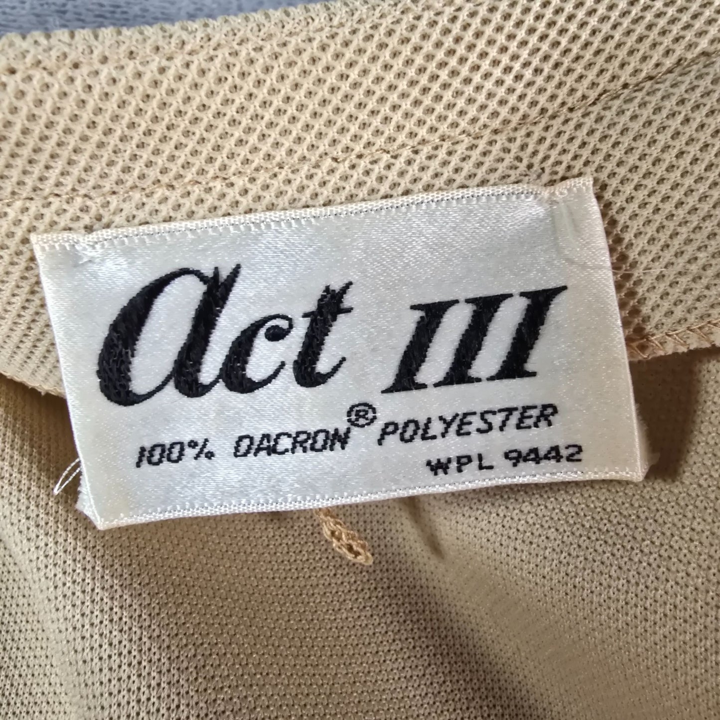 Vintage 1970s Act III Tan Dacron Polyester Belted Sleeveless Safari Dress (M)