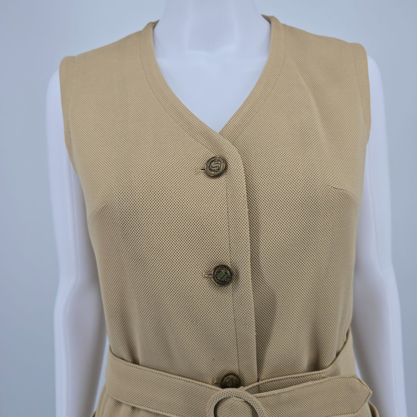 Vintage 1970s Act III Tan Dacron Polyester Belted Sleeveless Safari Dress (M)