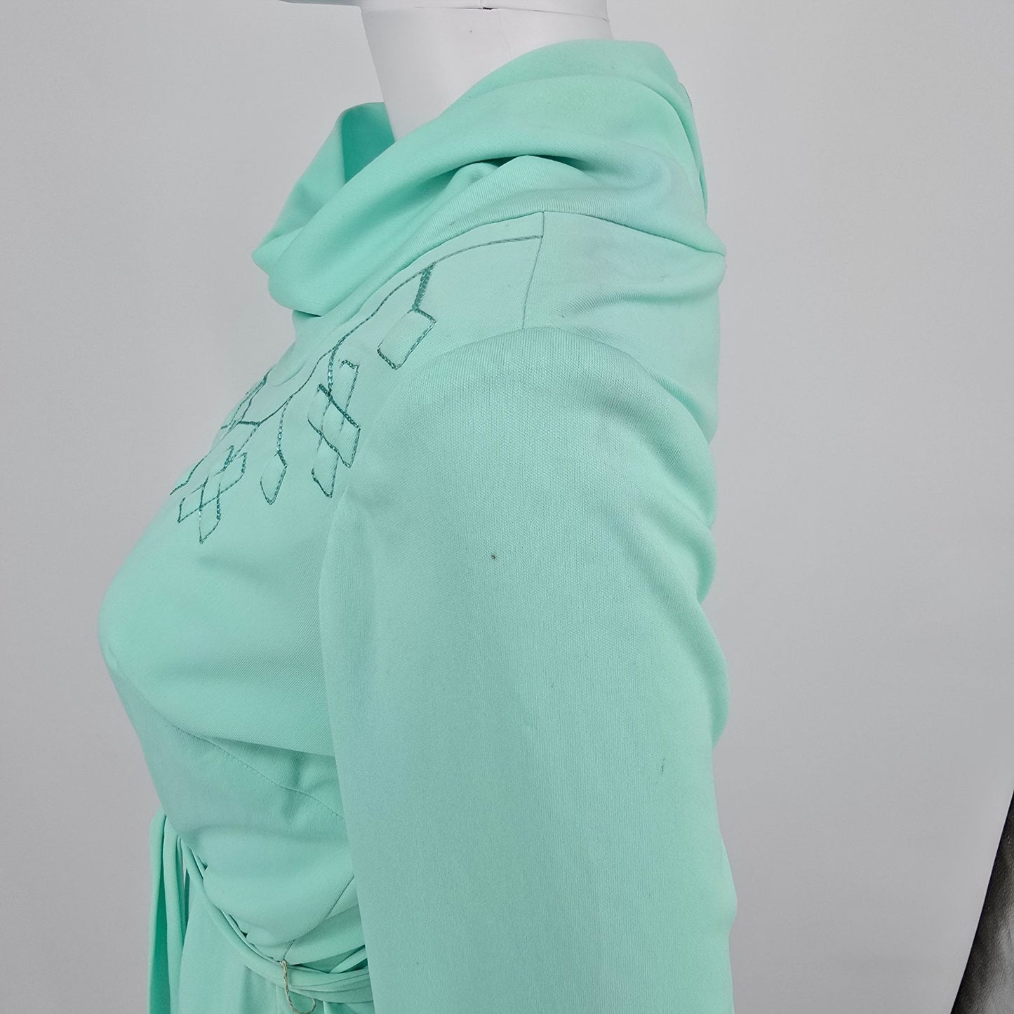 Vintage 1970s Beter Half Seafoam Green Cowl Neck Belted Mini Dress (S/M)