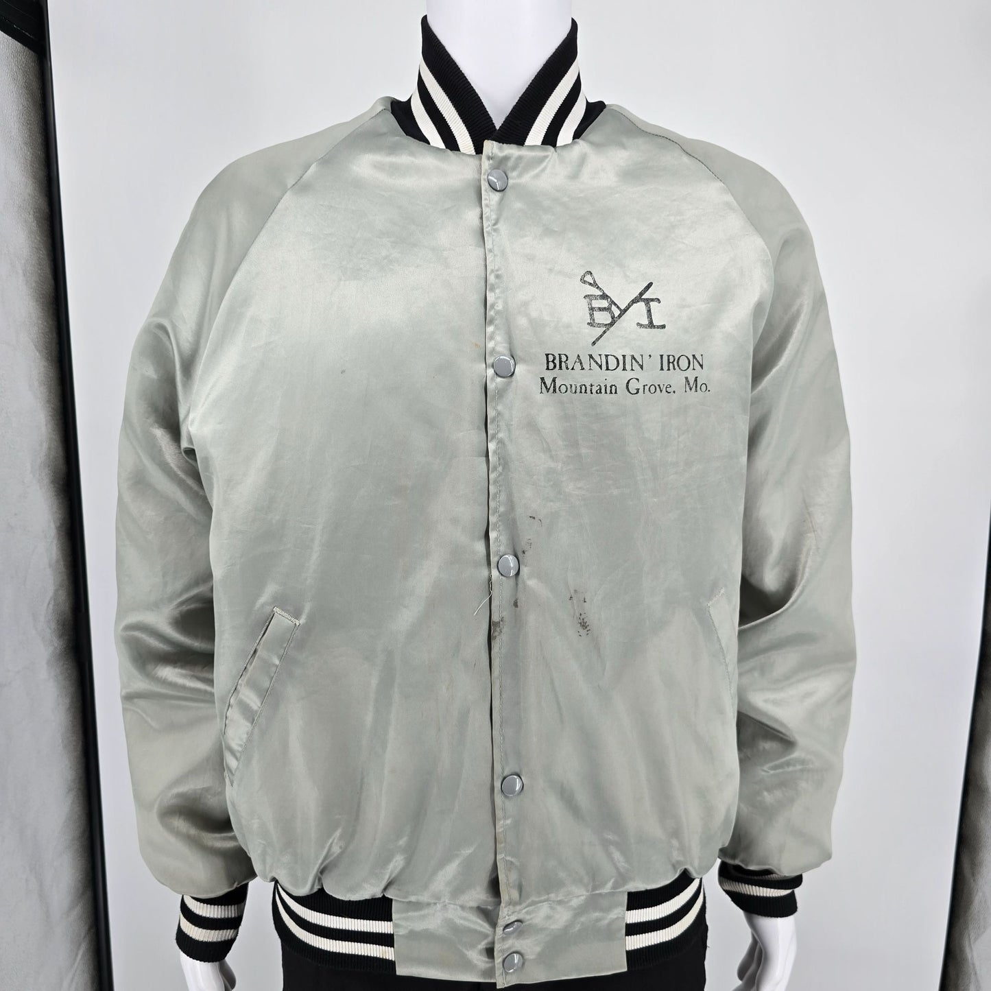 Vintage 1980s WestArk Brandin' Iron Dinner House & Lounge Bomber Jacket (L)