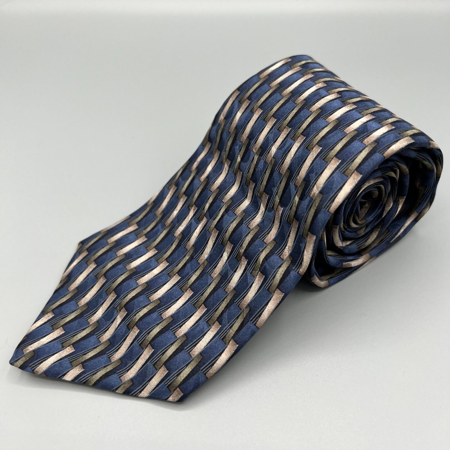 Savile Row Made in USA 100% Silk Blue & Brown Geometric Pattern Wide Silk Tie