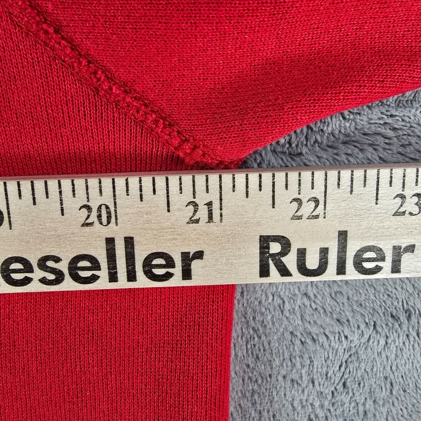 Vintage 1990s Tultex Maximum Sweats Blank Red Raglan Sleeve Sweatshirt (S)