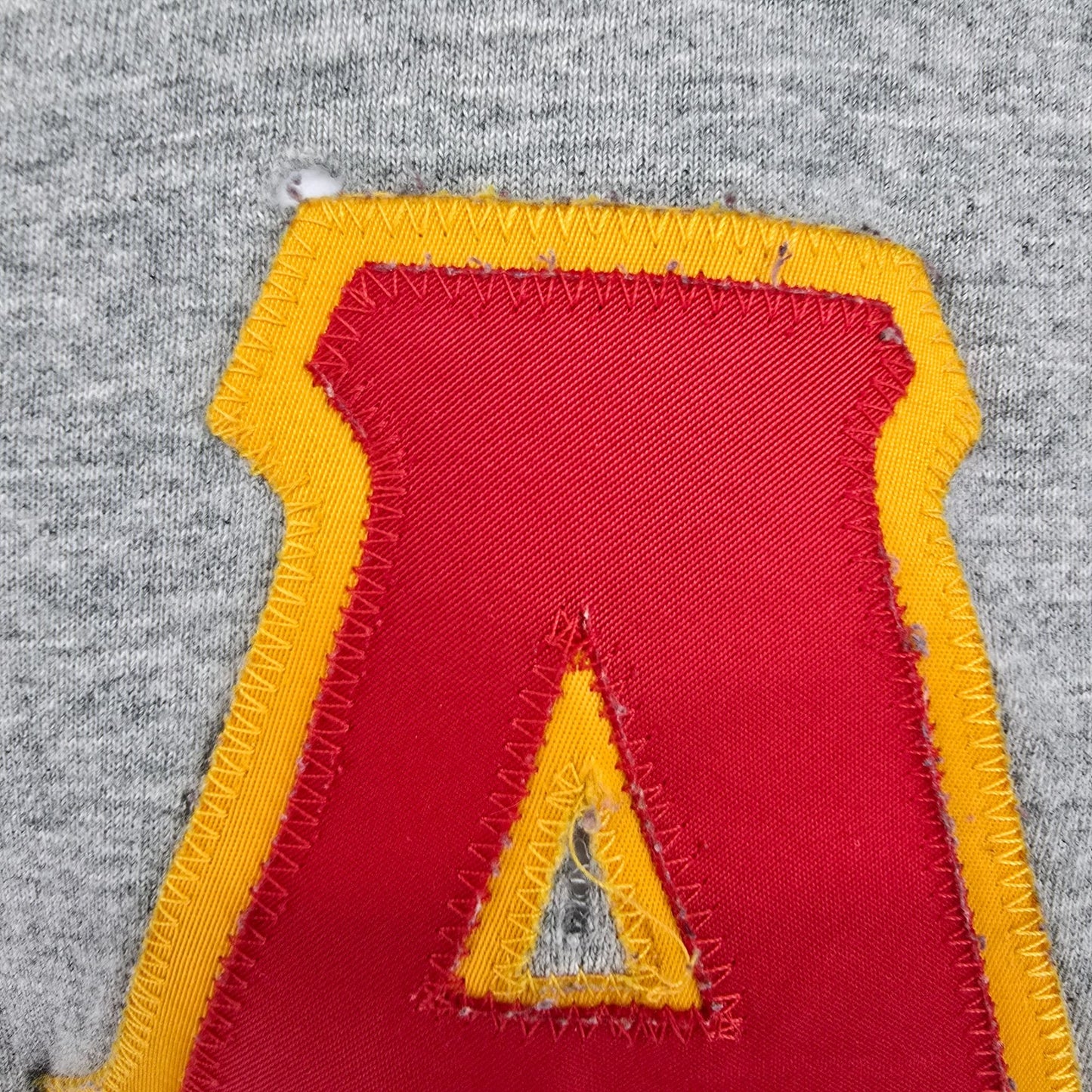 Vintage 1990s Kappa Alpha Order Fraternity KA Letter Applique T-Shirt (XL)