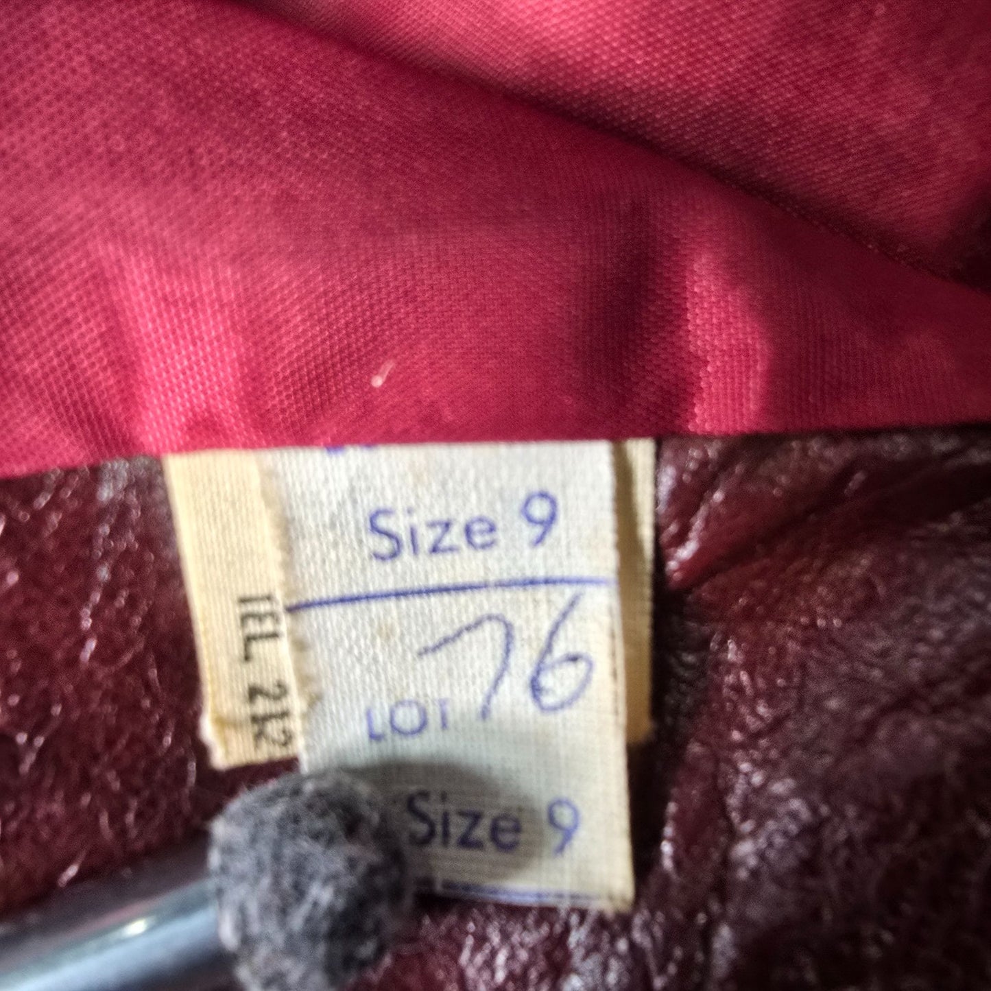 Vintage 1970s Unbranded Women's Burgundy Leather Belted Trench Coat (XS)