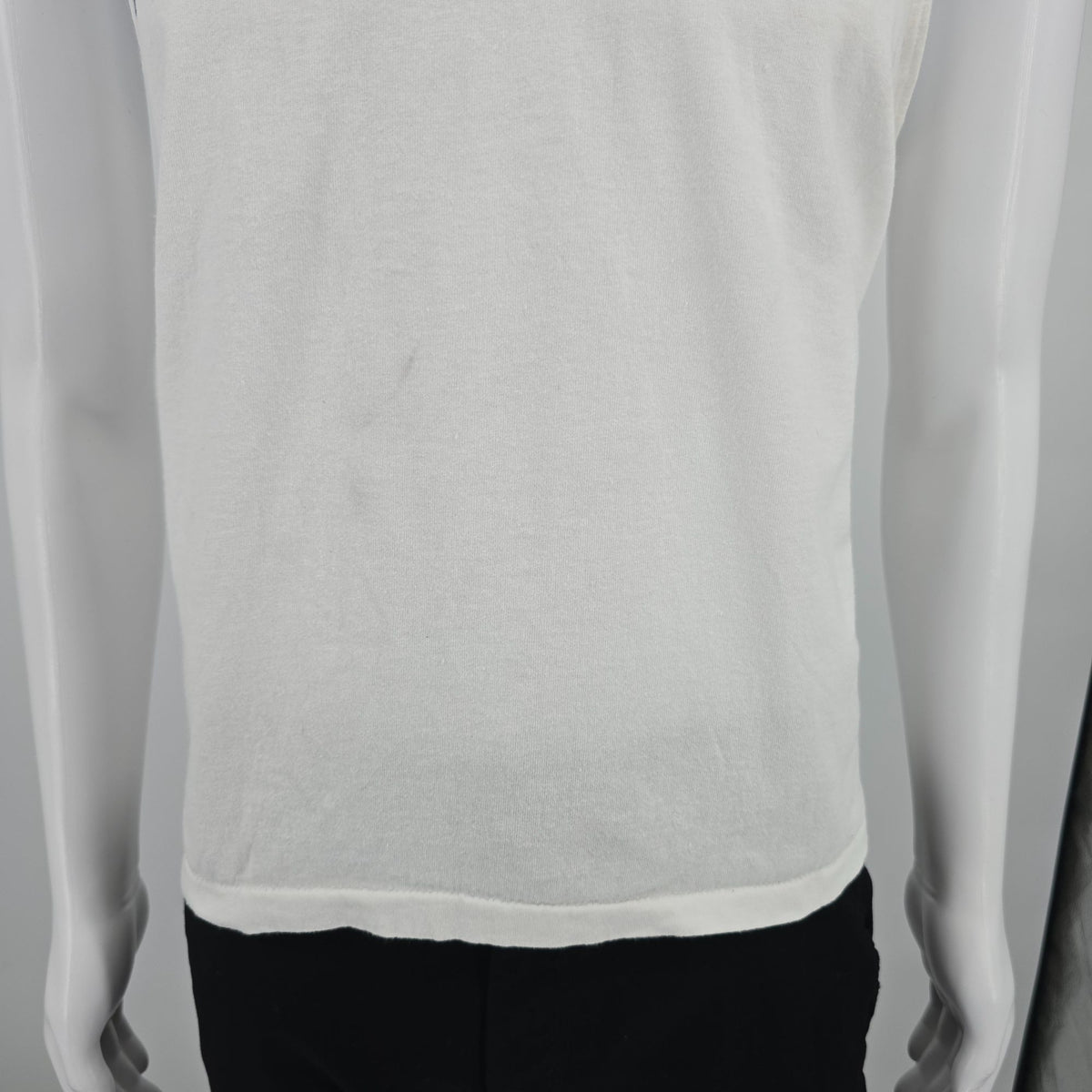 Vintage 1990s Fruit of the Loom White Air Force Cropped Fit Tank Top (XL)