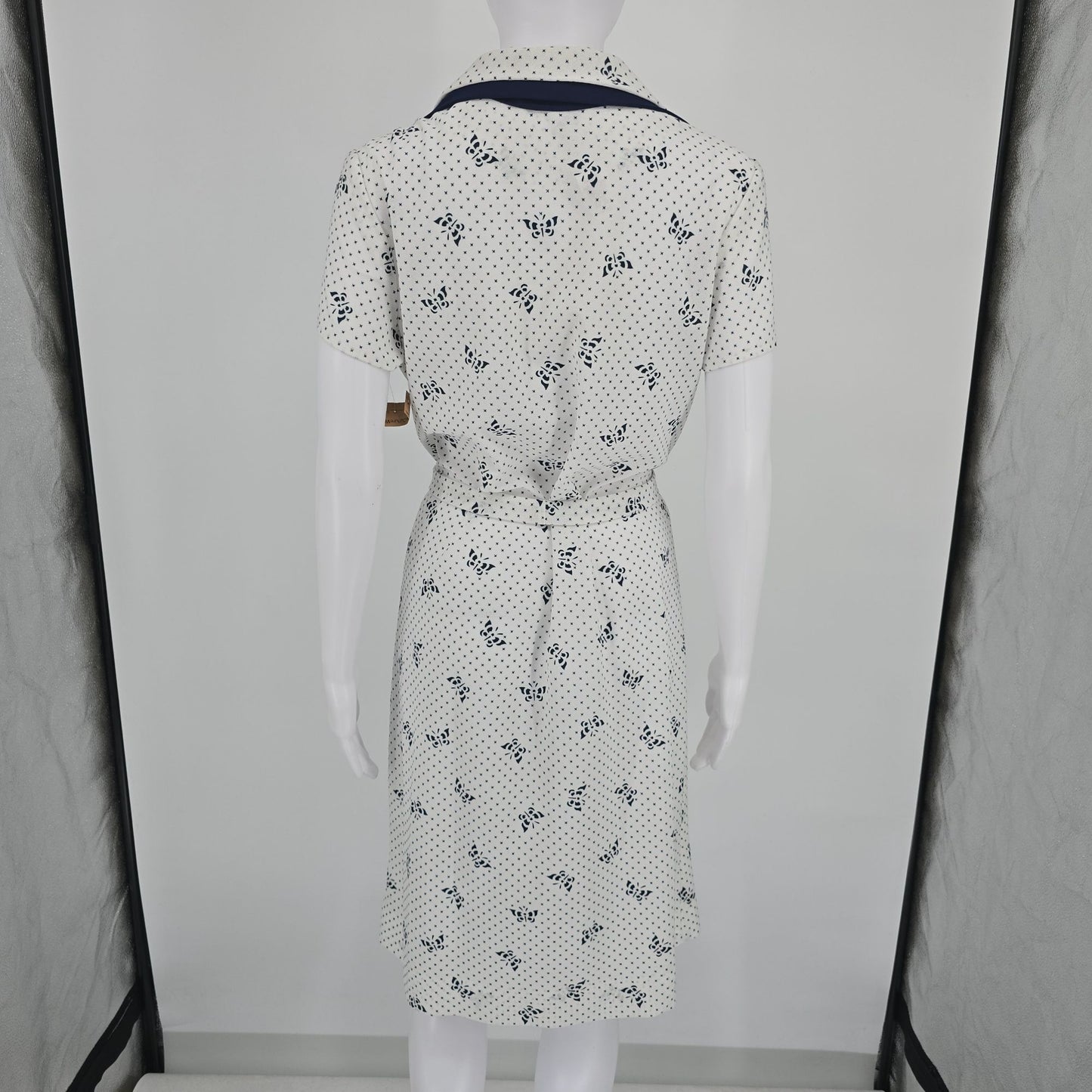 Vintage 1970s White/Navy Butterfly Print Sailor Tie Knee Length Shirtdress (L)
