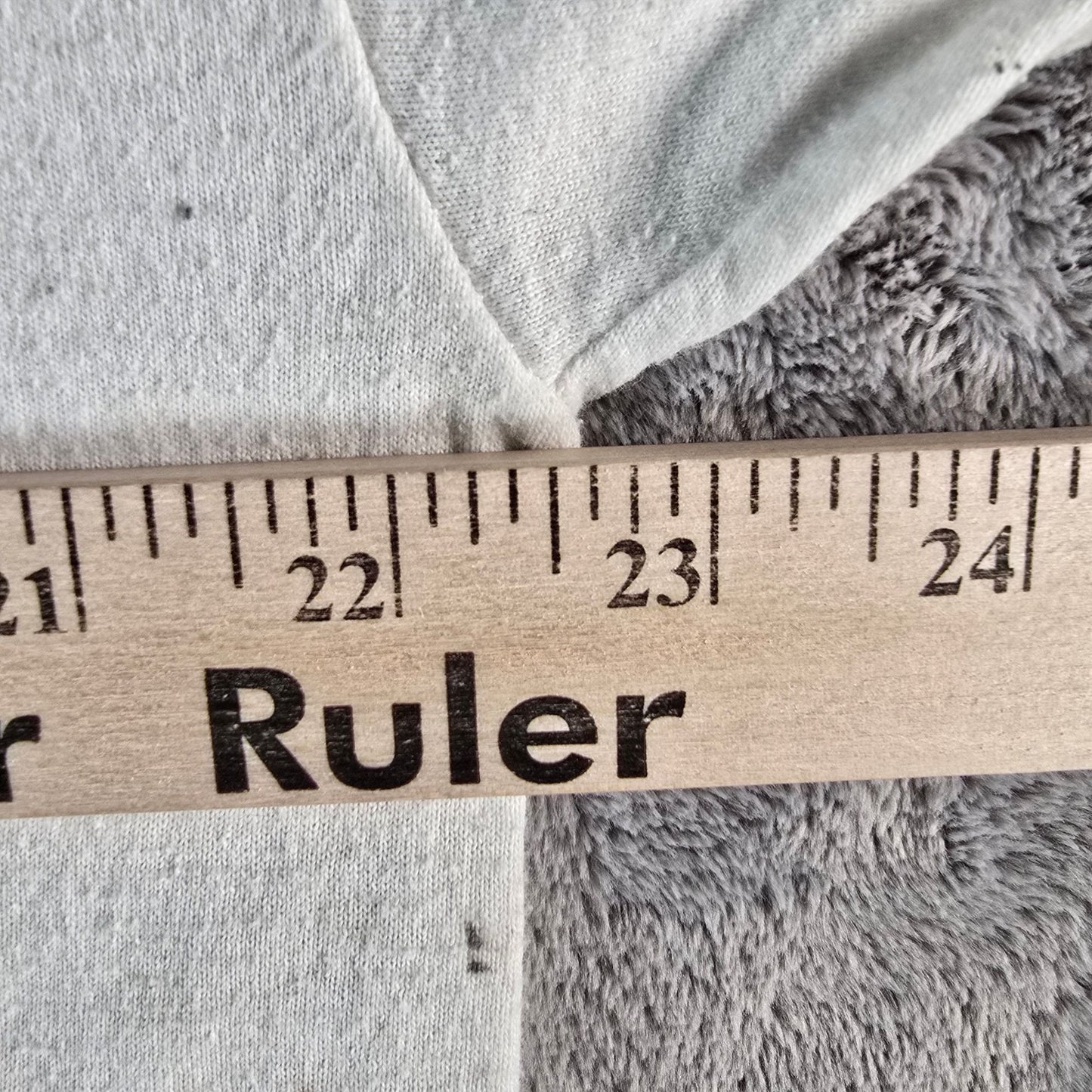 Distressed 2010s Sherwin Williams "Cover the Earth" Paint-Splatter T-Shirt (L/XL)