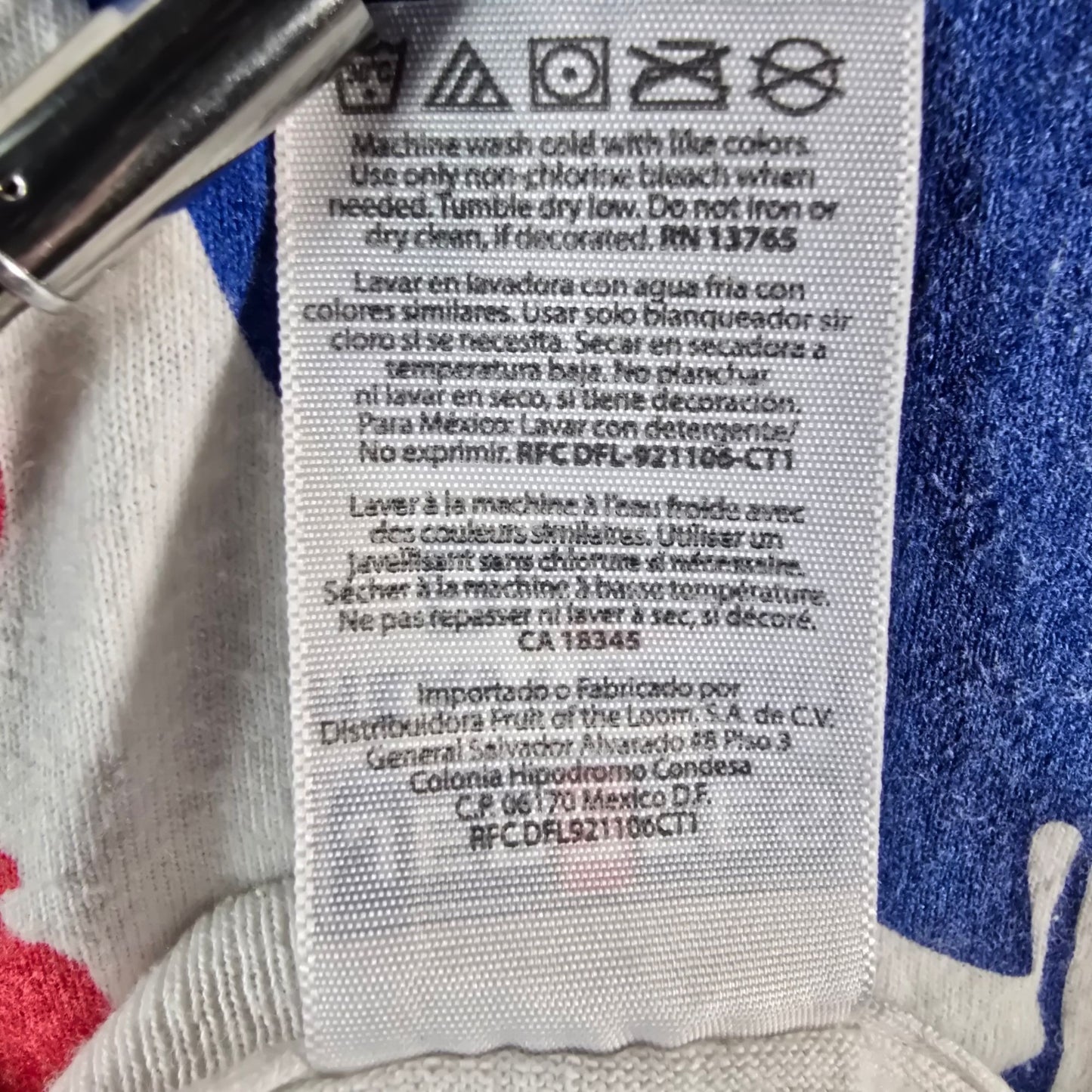 Distressed 2010s Sherwin Williams "Cover the Earth" Paint-Splatter T-Shirt (L/XL)