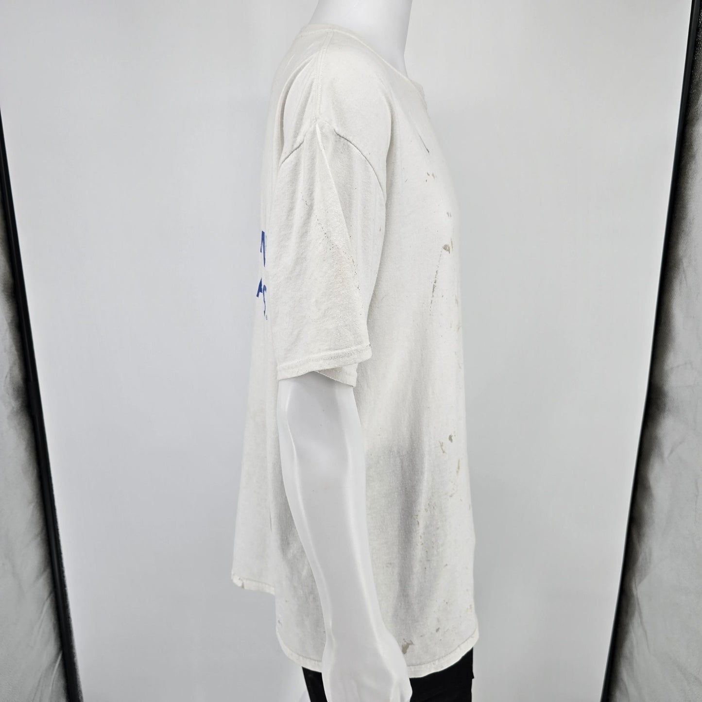 Distressed 2010s Sherwin Williams "Cover the Earth" Paint-Splatter T-Shirt (L/XL)